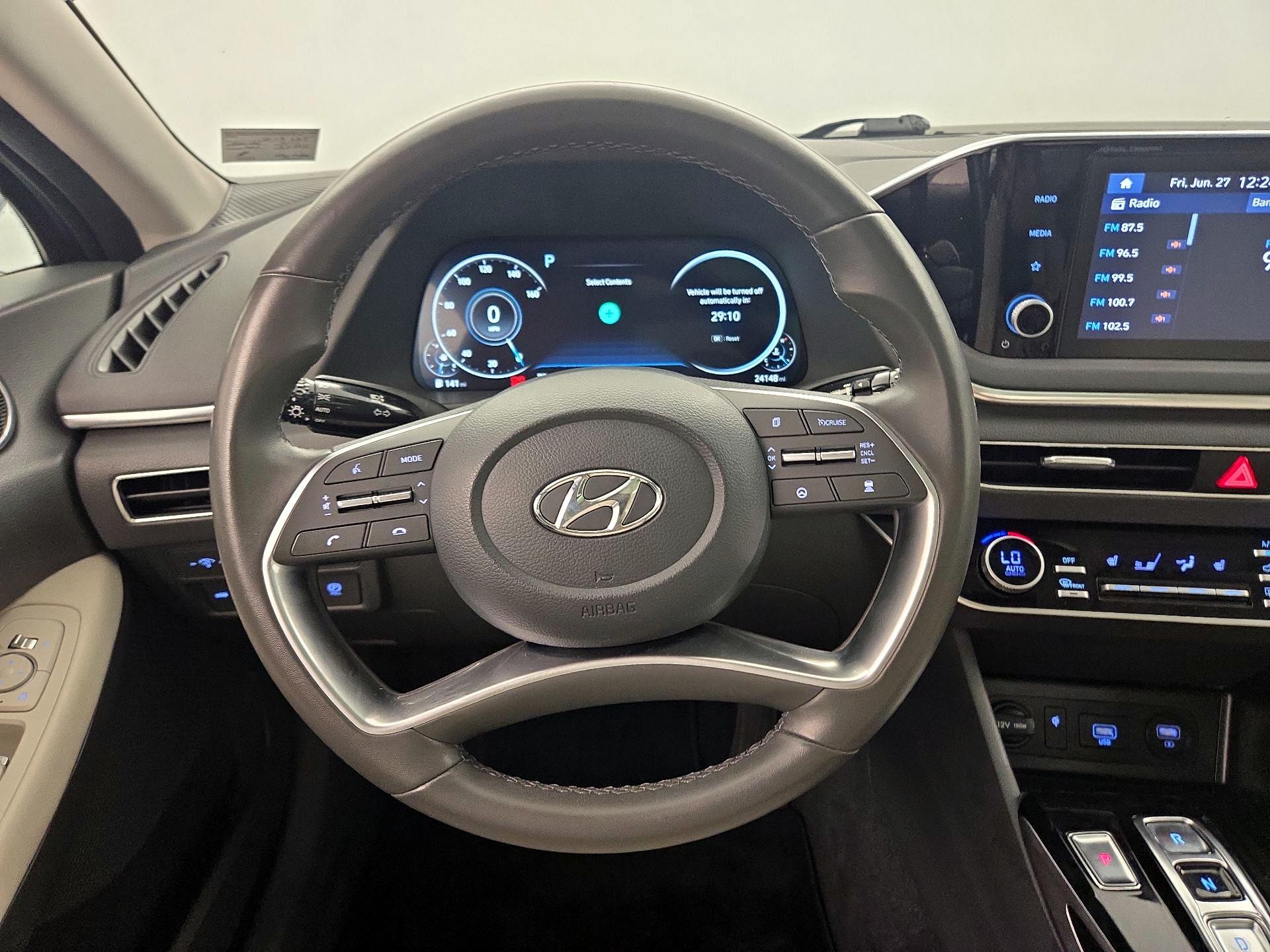 Thumbnail: 2022 Hyundai Sonata - 10