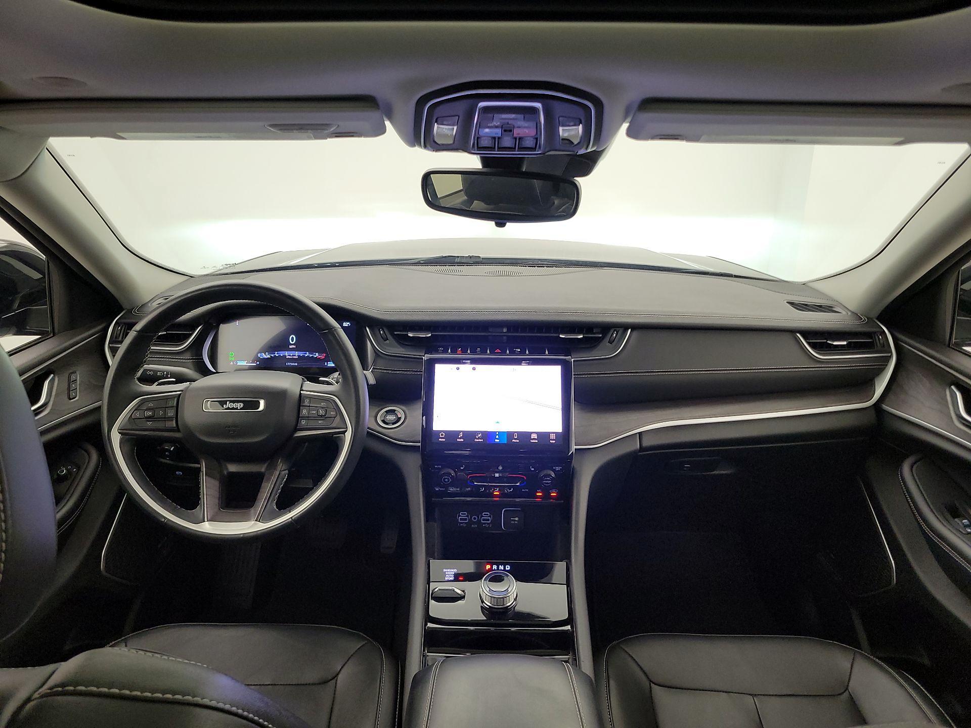 Thumbnail: 2022 Jeep Grand Cherokee L - 9