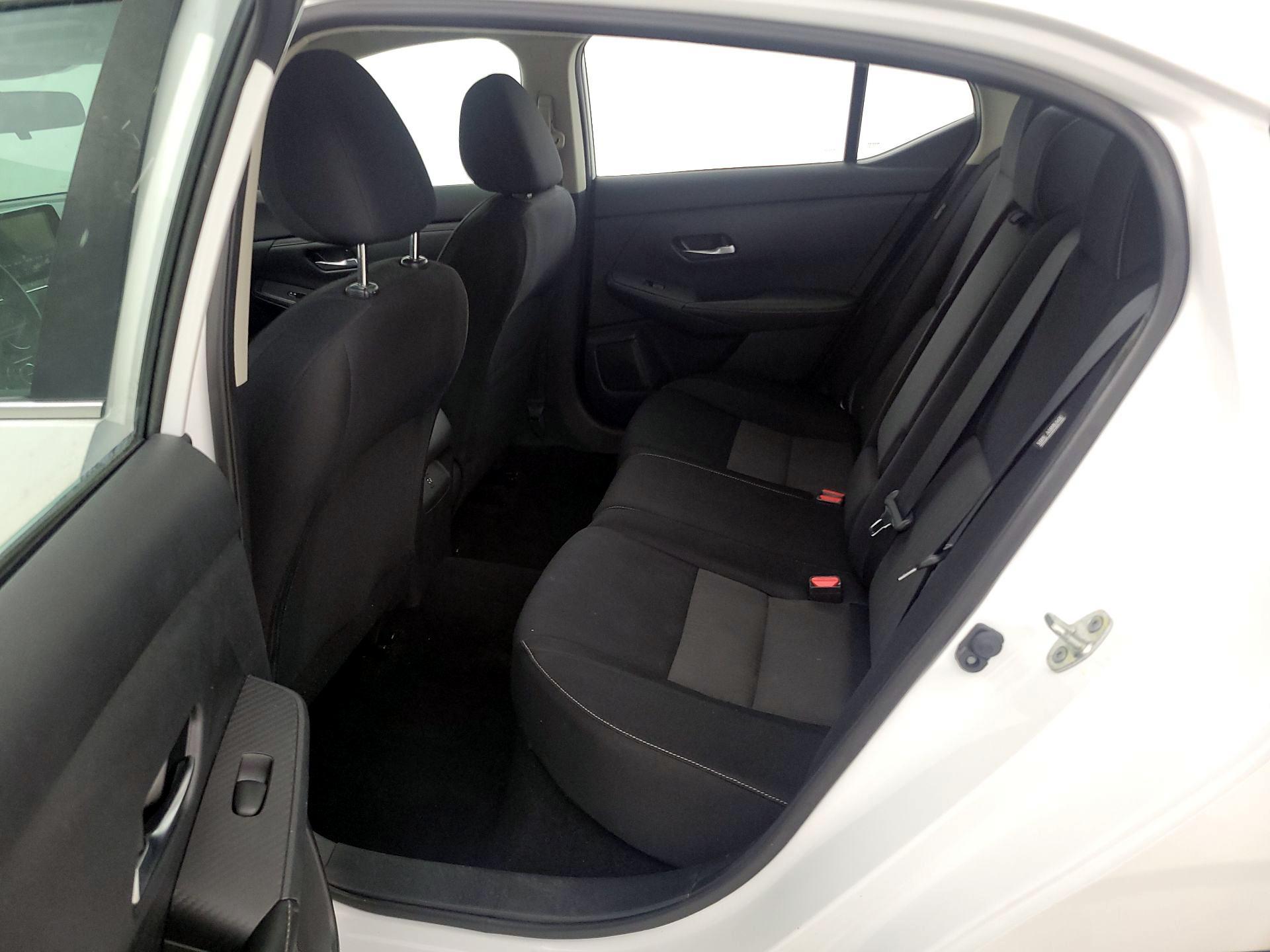 Thumbnail: 2021 Nissan Sentra - 19