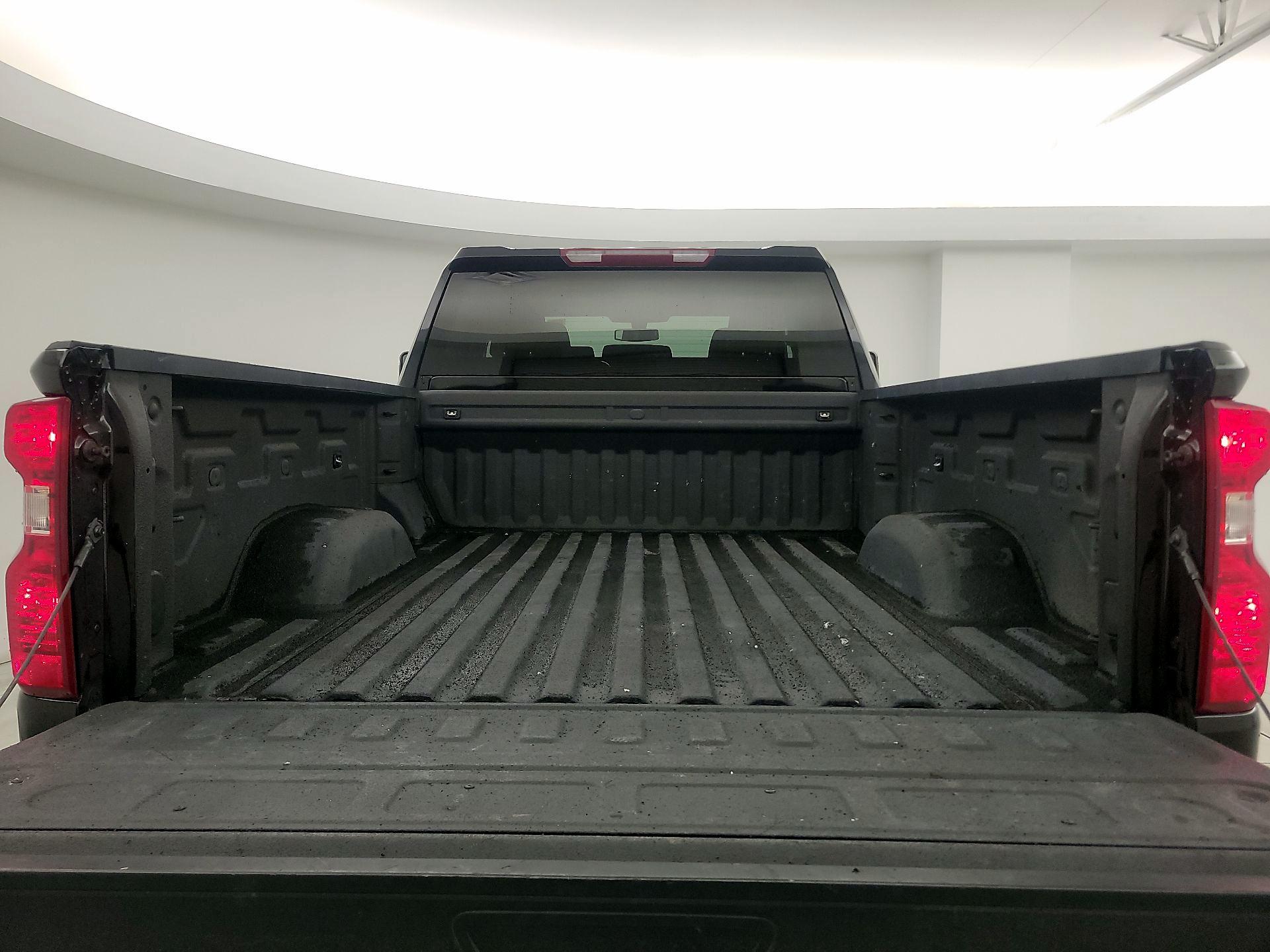 Thumbnail: 2023 Chevrolet Silverado 2500 - 20