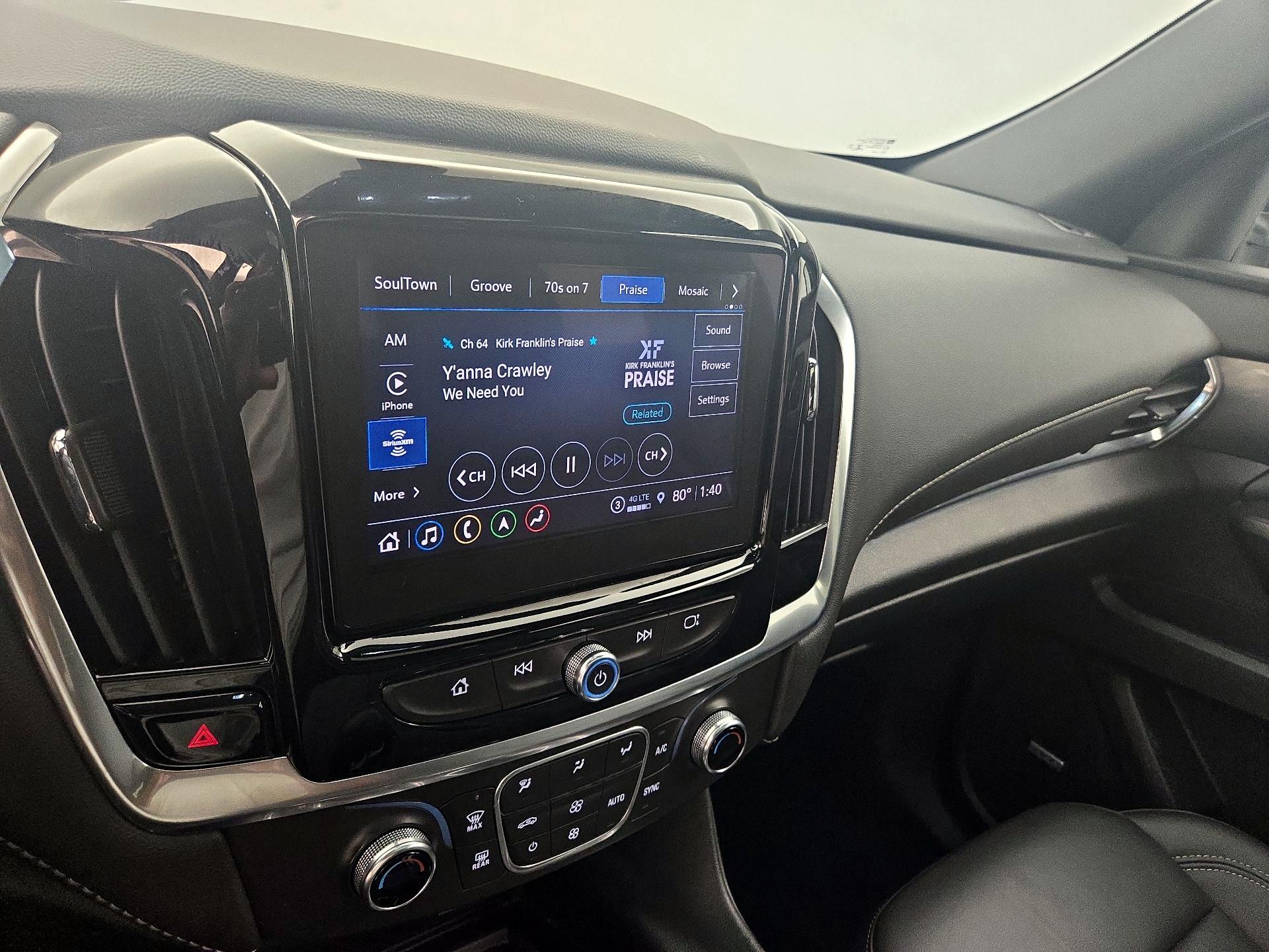 Thumbnail: 2022 Chevrolet Traverse - 16