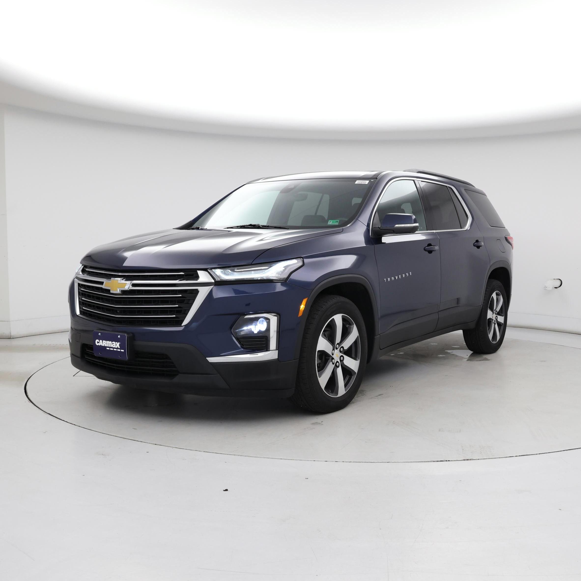 Thumbnail: 2022 Chevrolet Traverse - 4