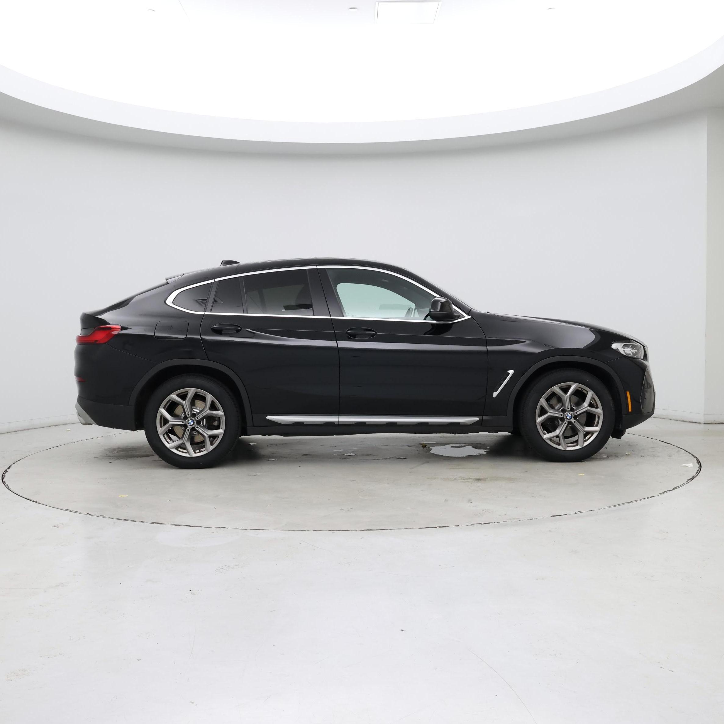 Thumbnail: 2022 BMW X4 - 7