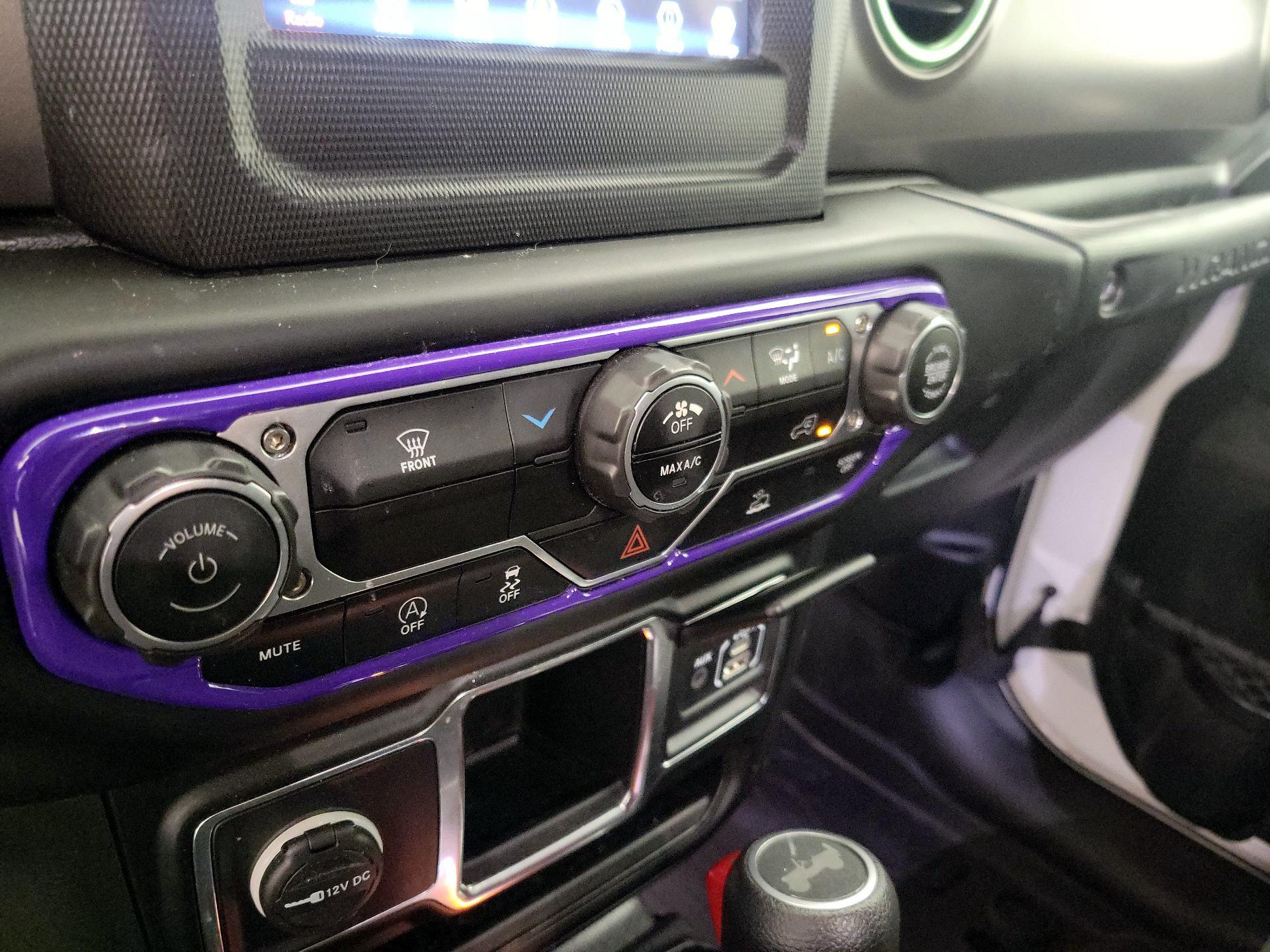 Thumbnail: 2023 Jeep Wrangler - 16