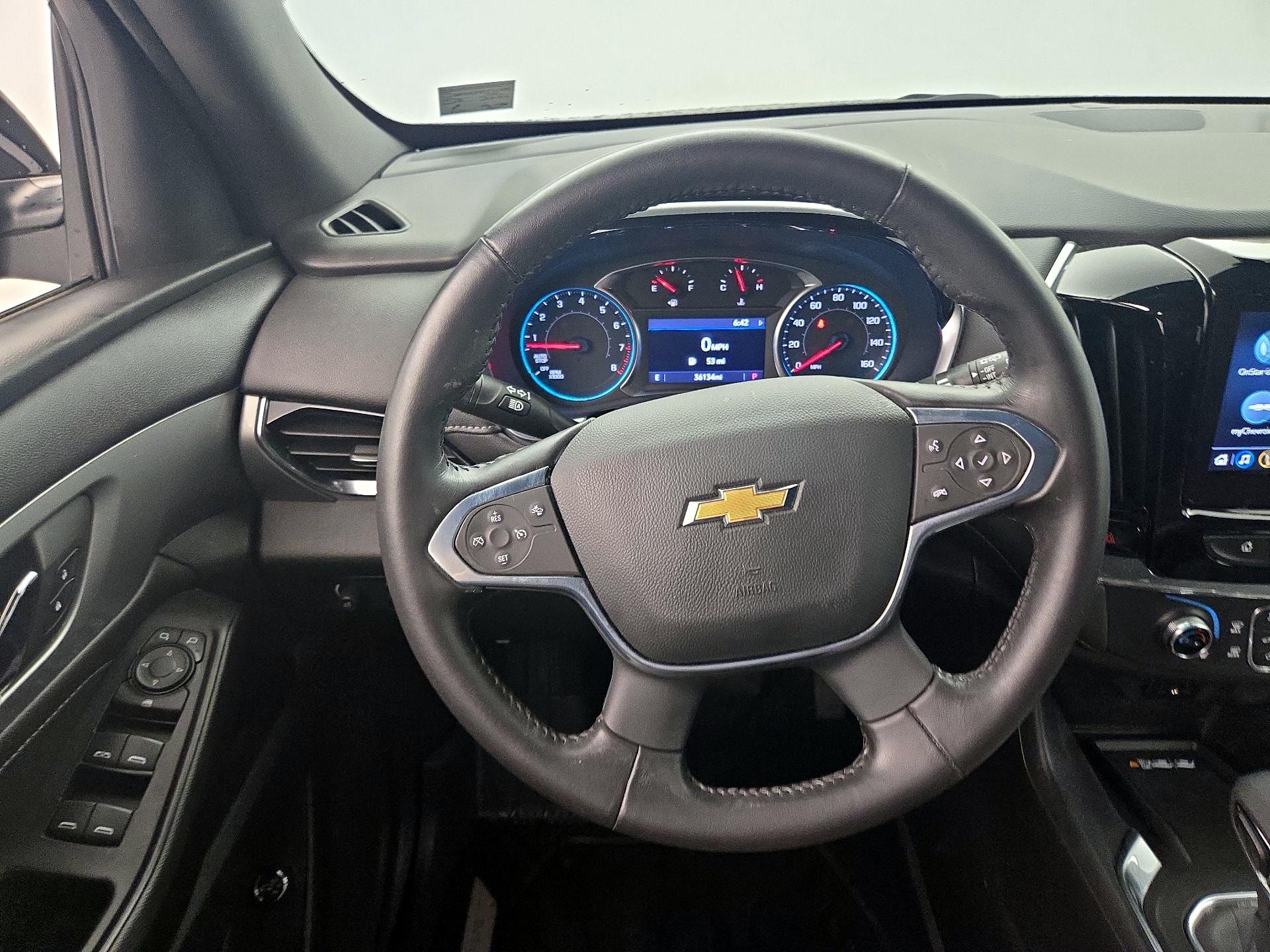 Thumbnail: 2022 Chevrolet Traverse - 10