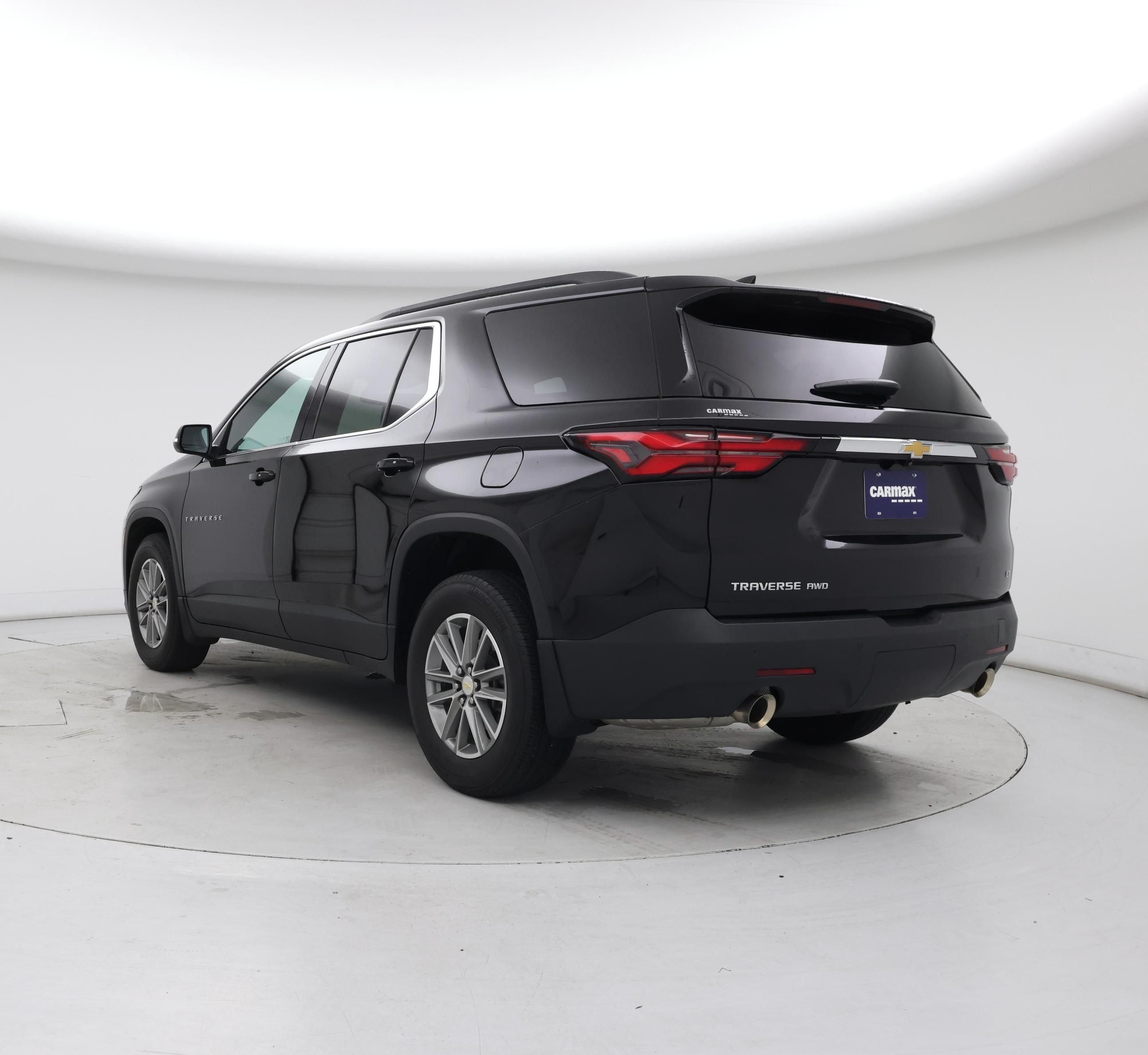 Thumbnail: 2022 Chevrolet Traverse - 2