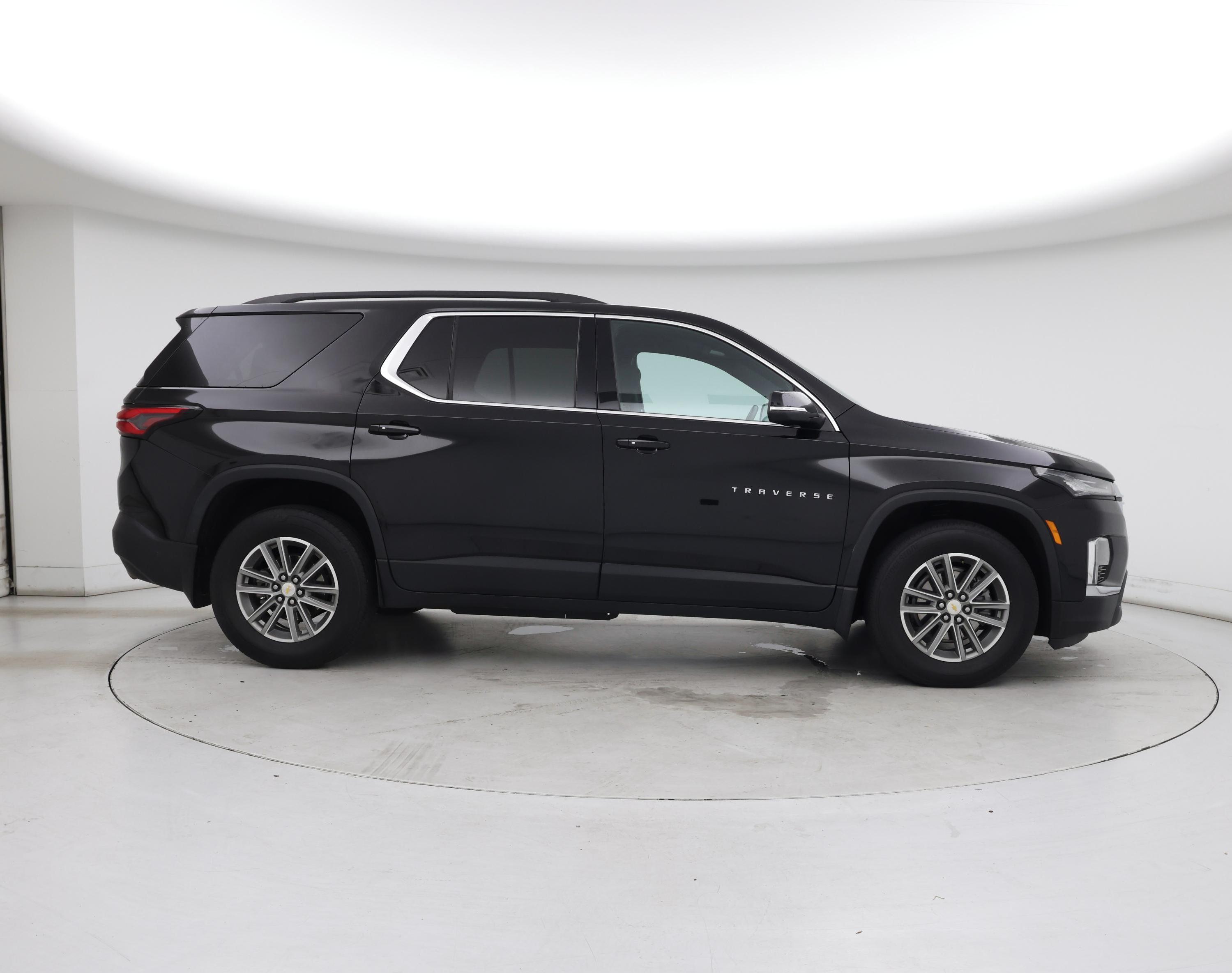 Thumbnail: 2022 Chevrolet Traverse - 7