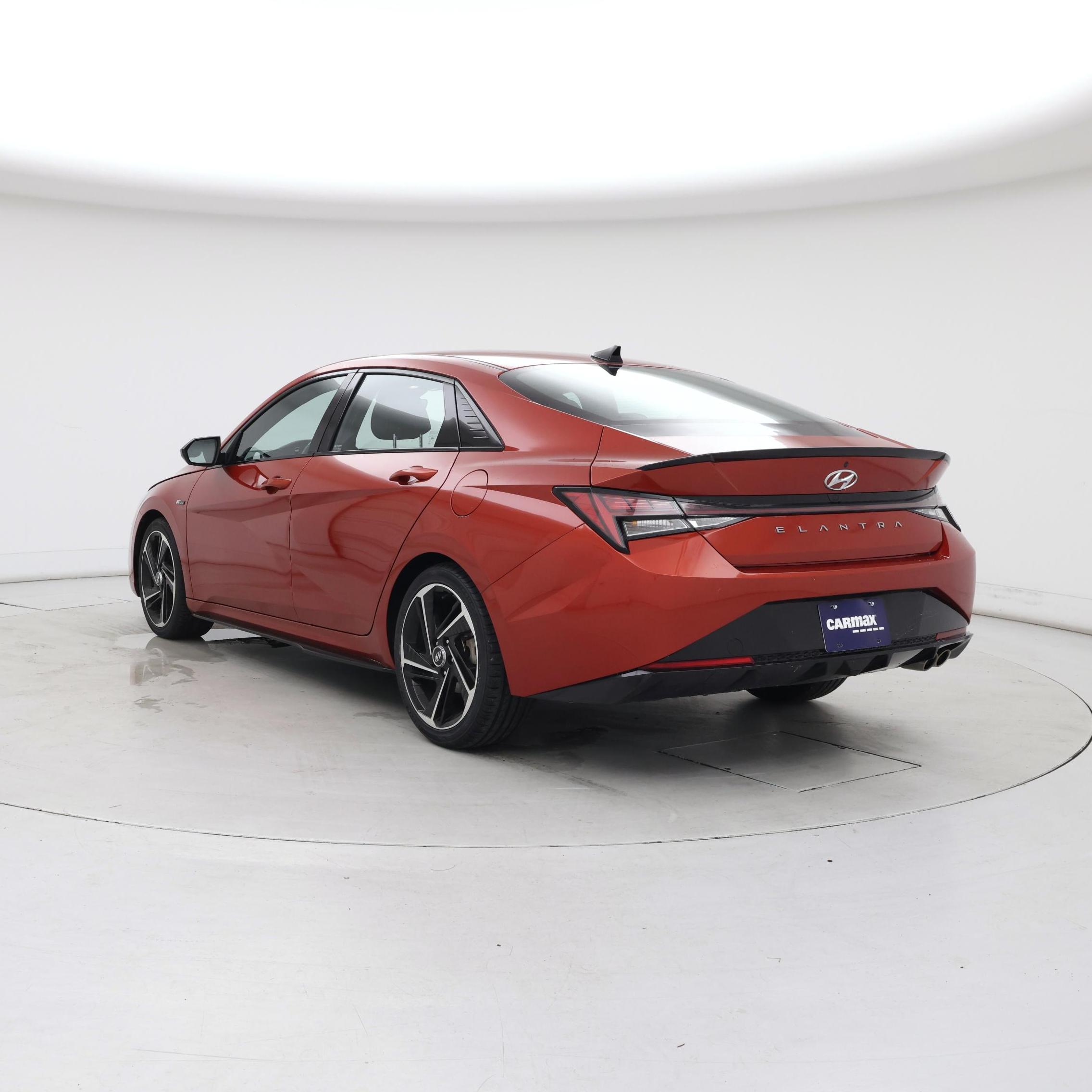 Thumbnail: 2022 Hyundai Elantra - 2