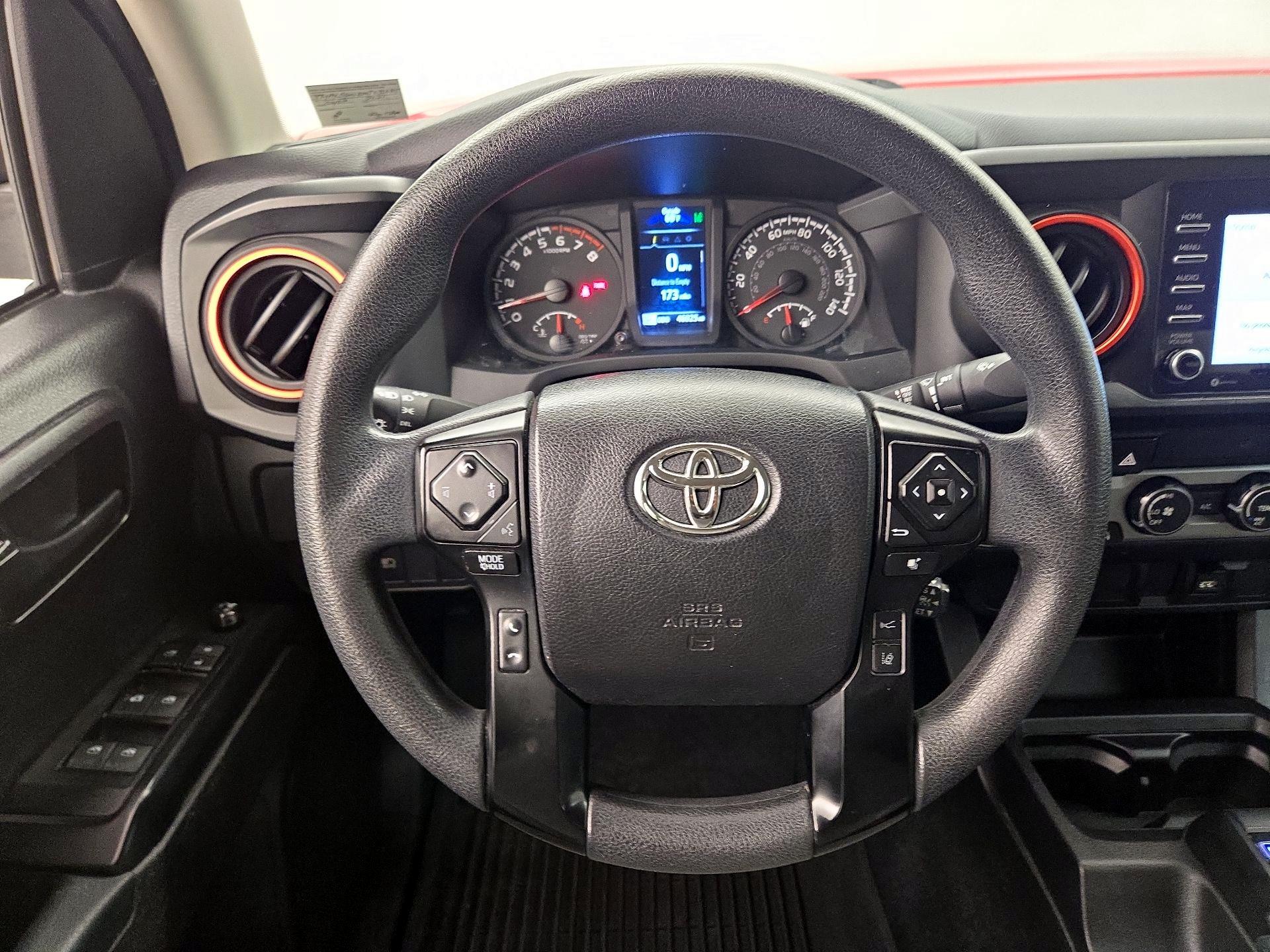 Thumbnail: 2021 Toyota Tacoma - 10