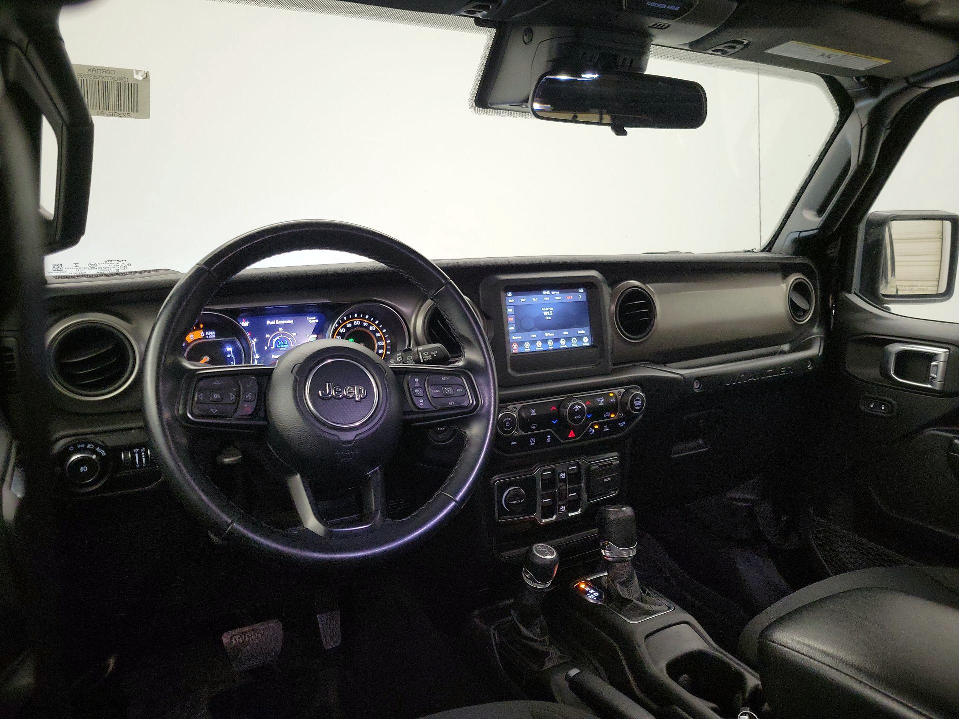 Thumbnail: 2021 Jeep Wrangler - 9