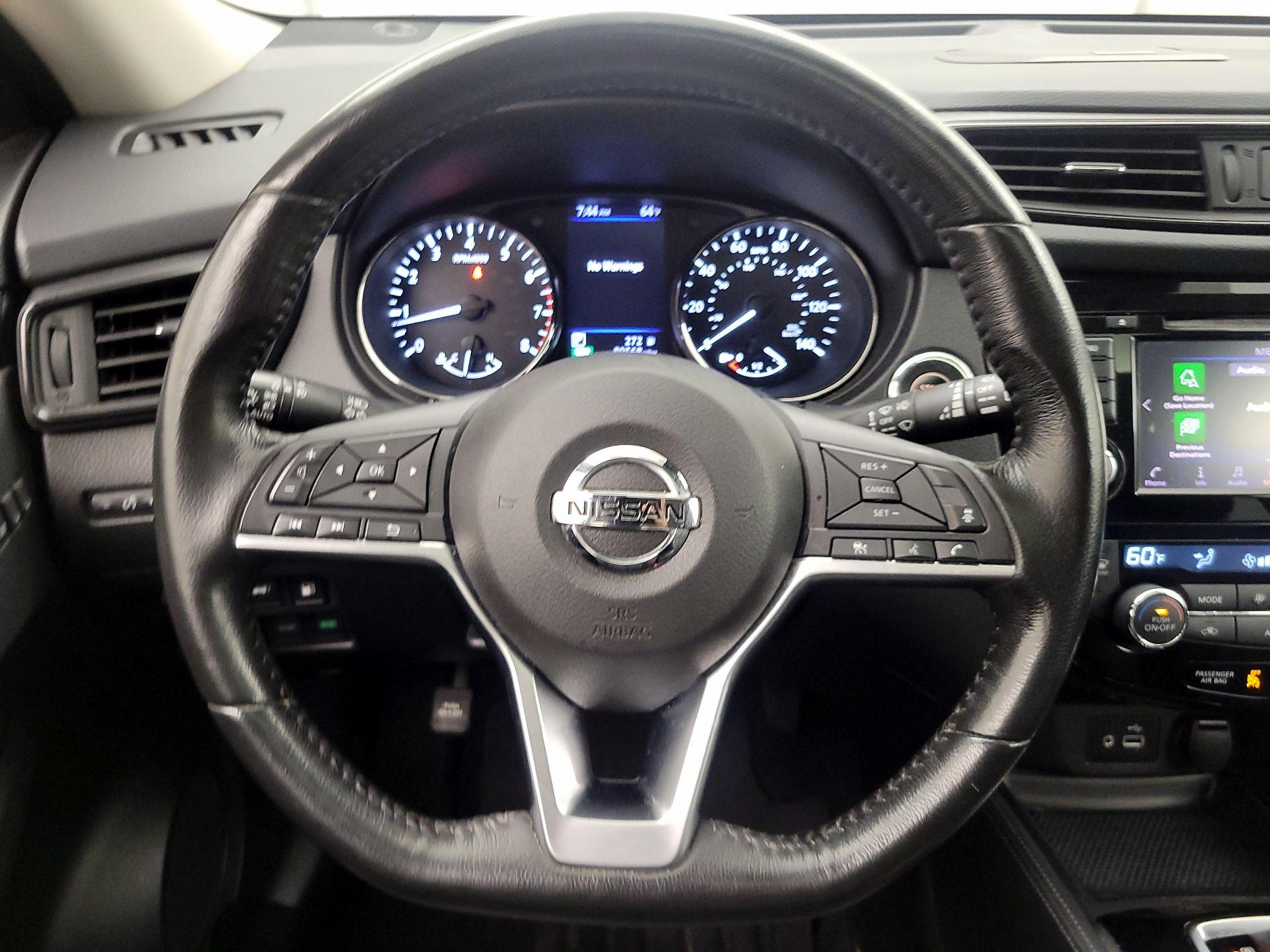Thumbnail: 2018 Nissan Rogue - 10