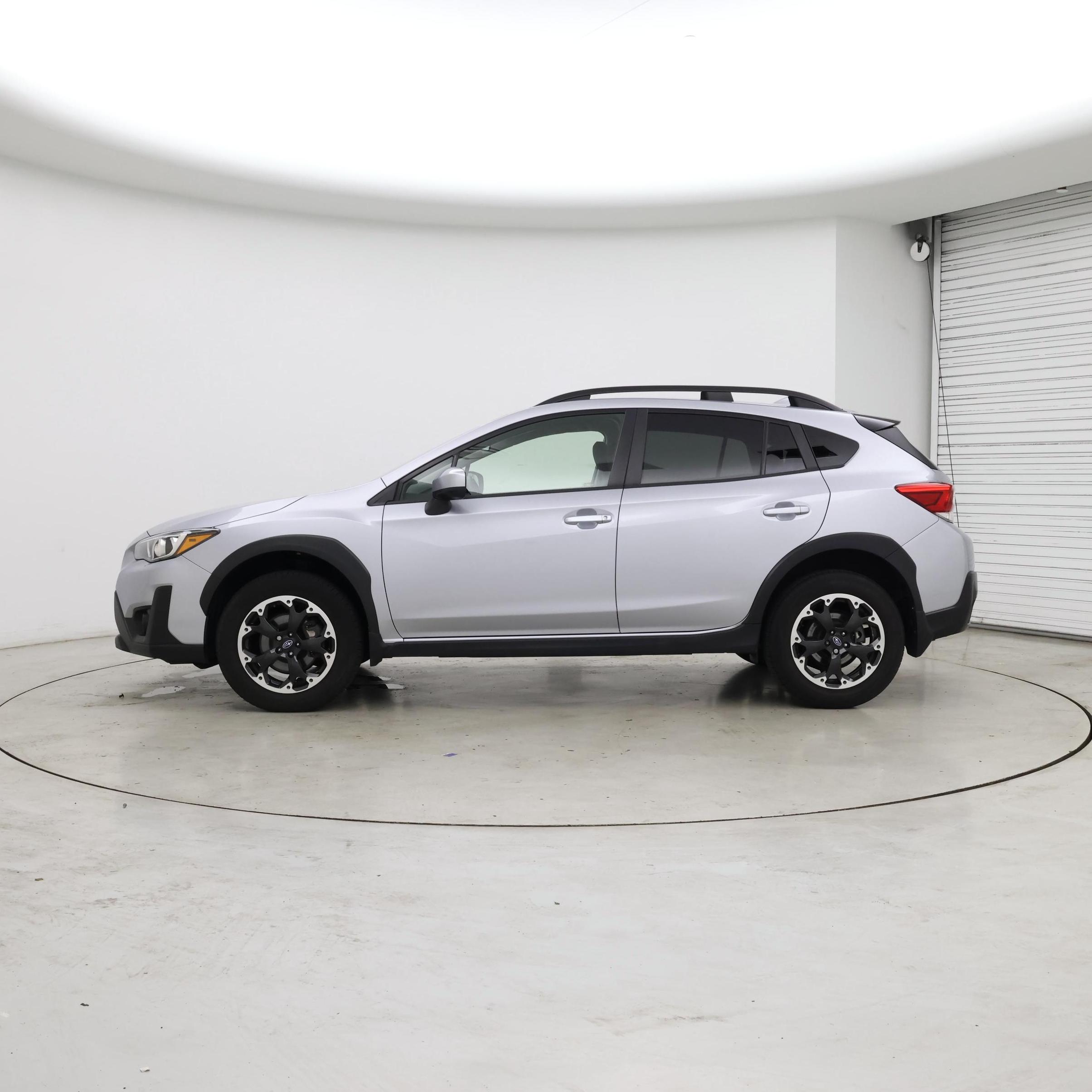 Thumbnail: 2021 Subaru Crosstrek - 3