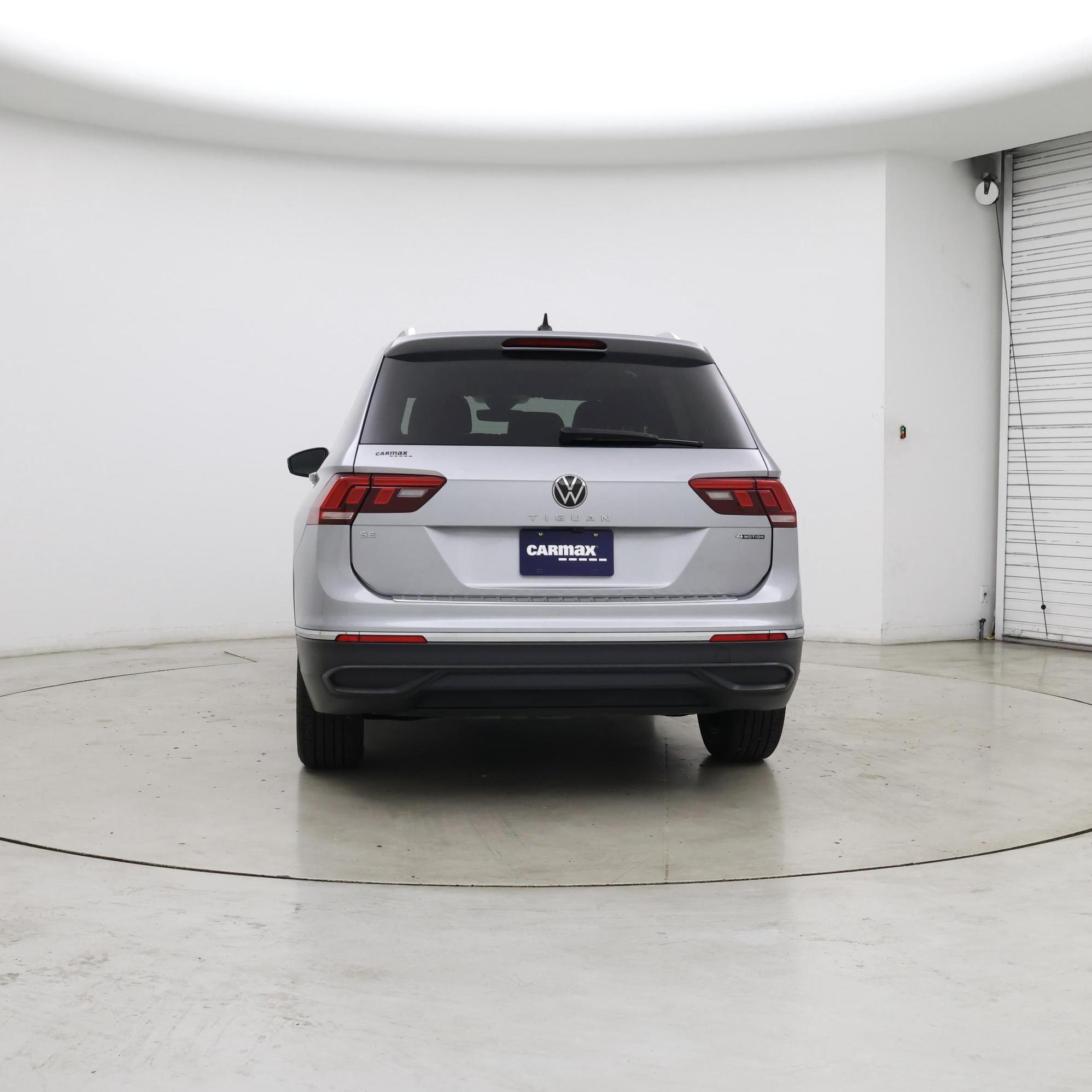 Thumbnail: 2023 Volkswagen Tiguan - 6