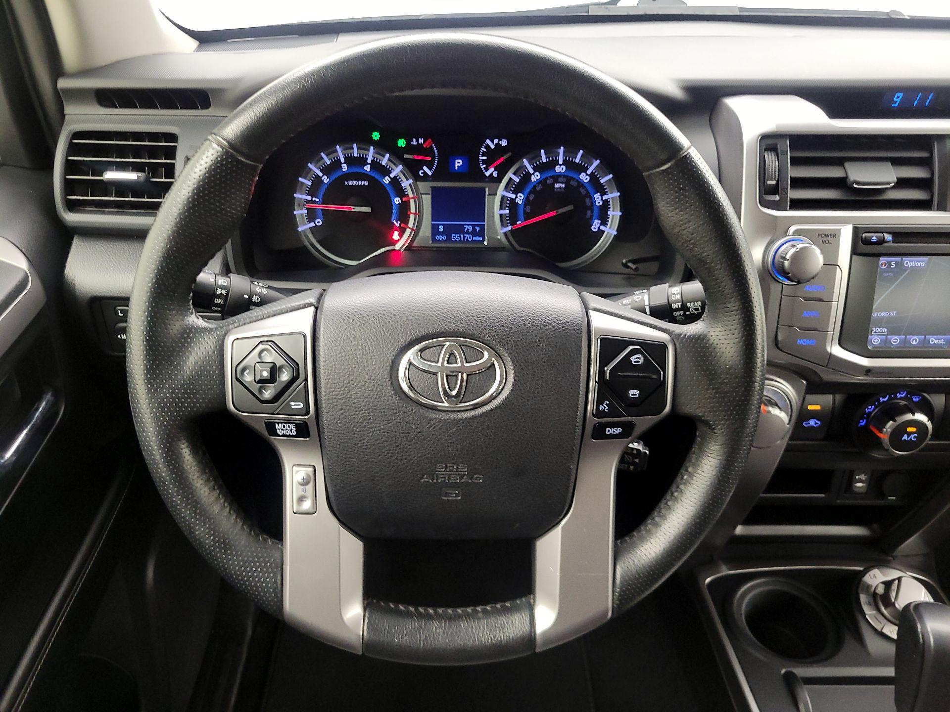 Thumbnail: 2014 Toyota 4Runner - 10