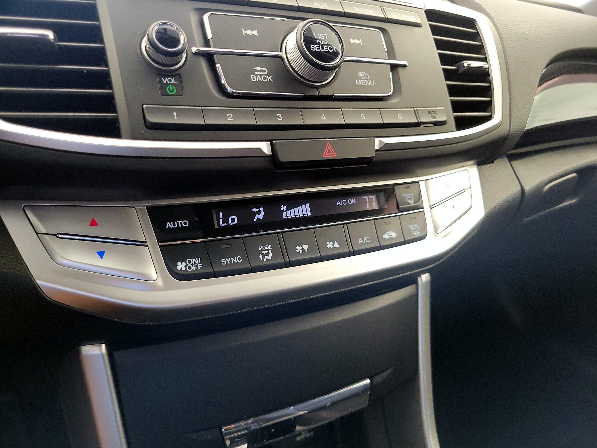 Thumbnail: 2014 Honda Accord - 16