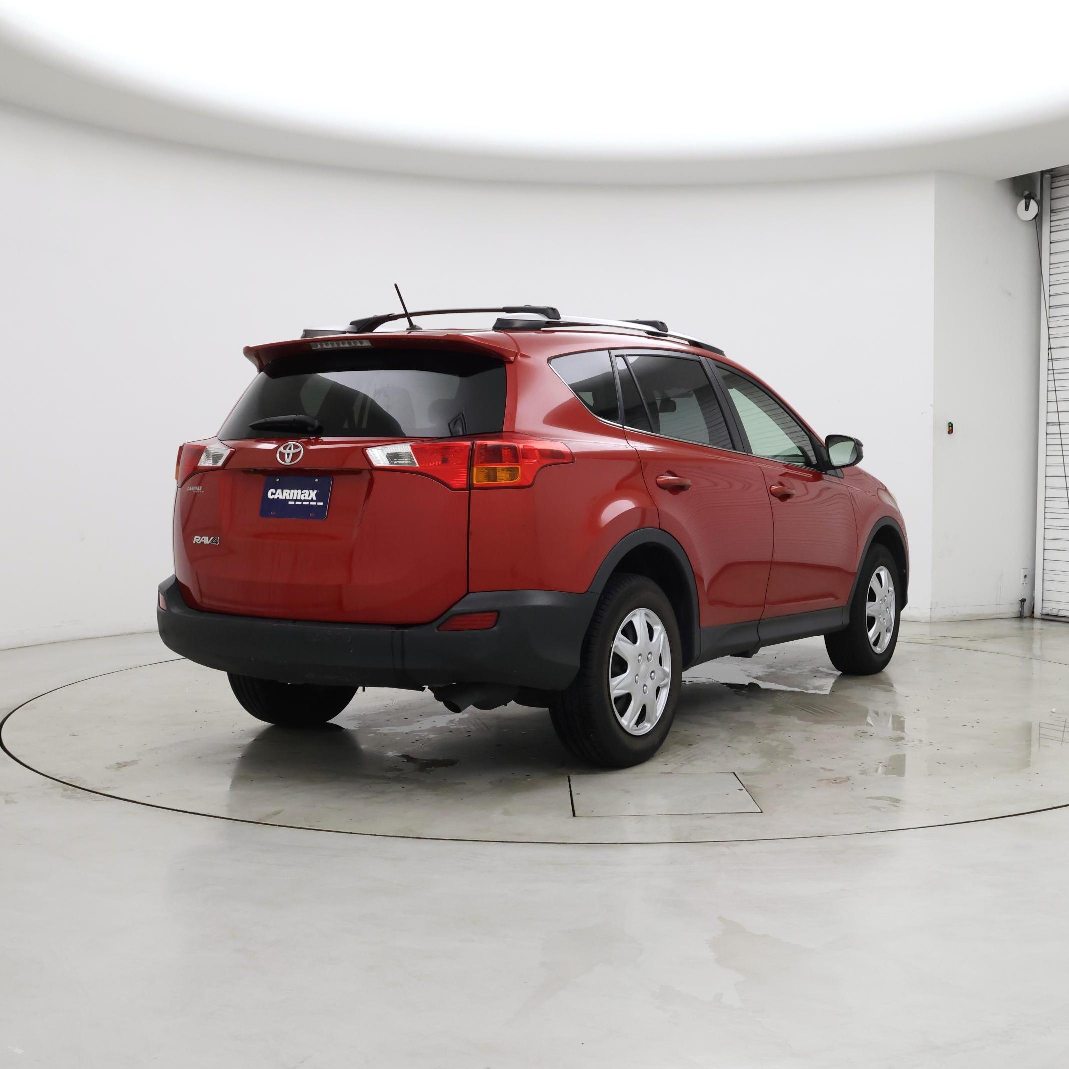 Thumbnail: 2015 Toyota RAV4 - 8