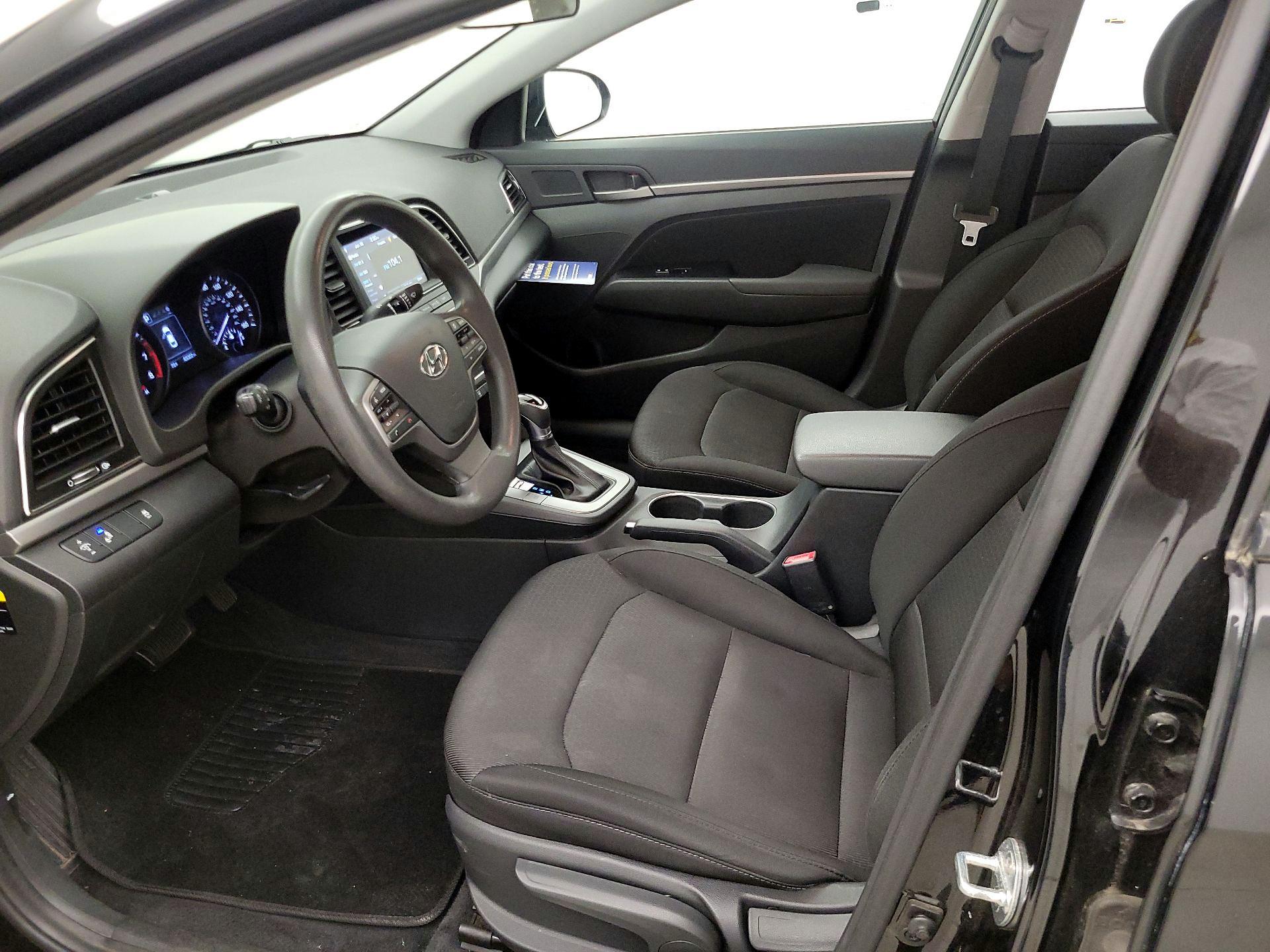 Thumbnail: 2018 Hyundai Elantra - 11