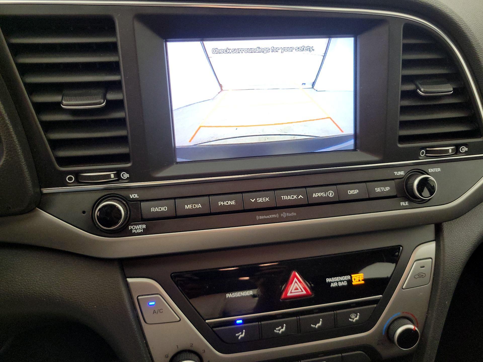 Thumbnail: 2018 Hyundai Elantra - 14