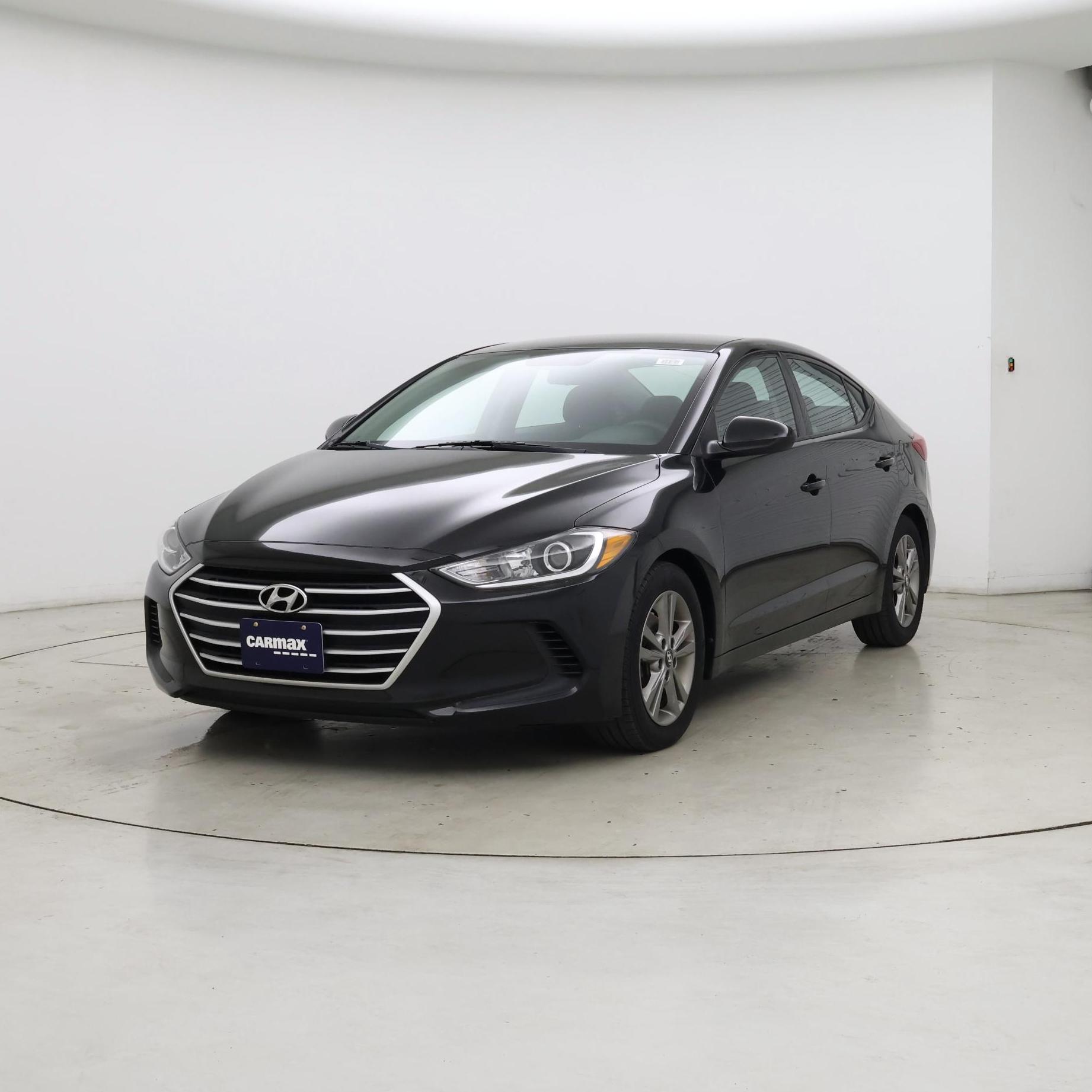 Thumbnail: 2018 Hyundai Elantra - 4