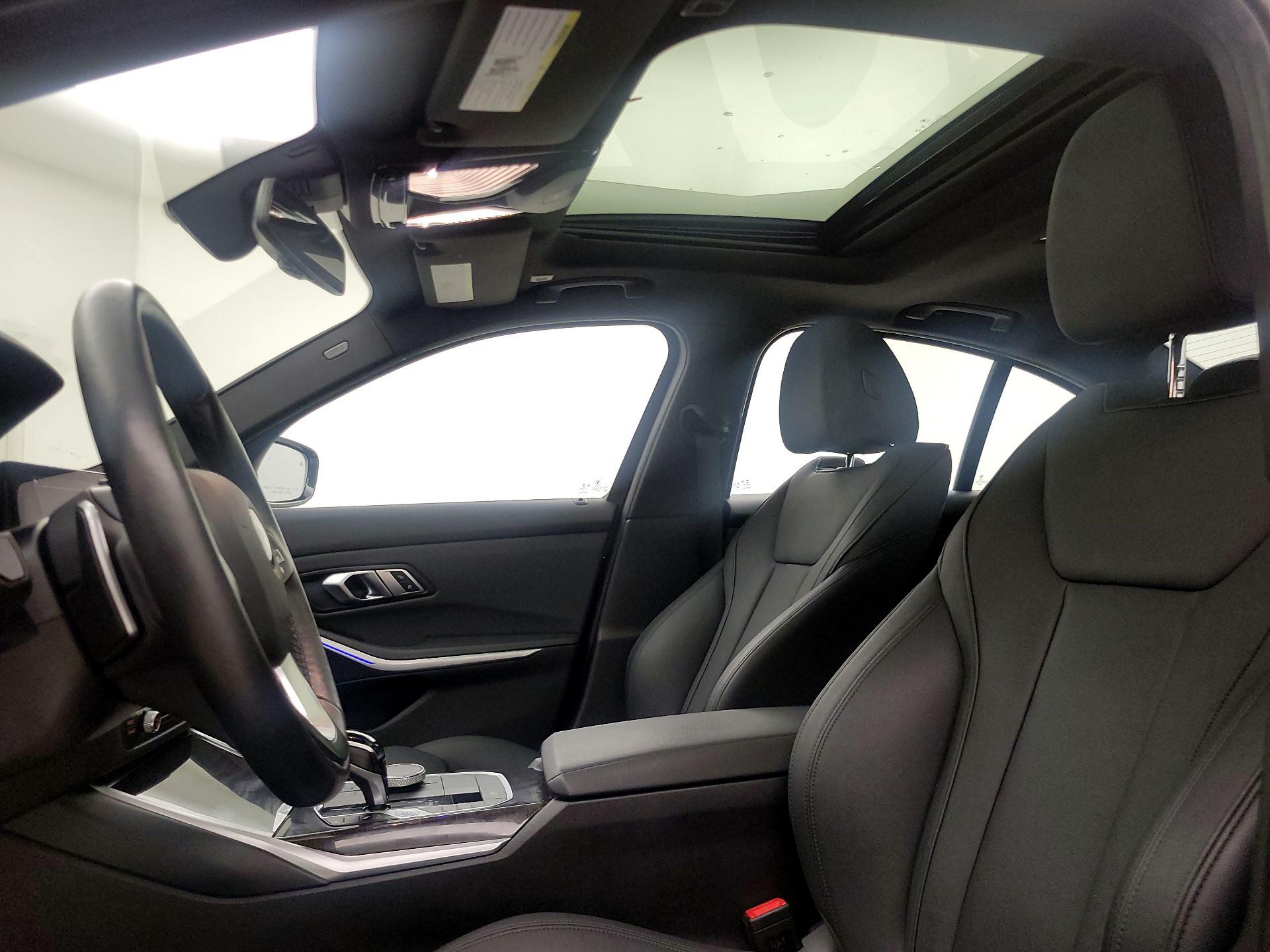 Thumbnail: 2019 BMW 3 Series - 20