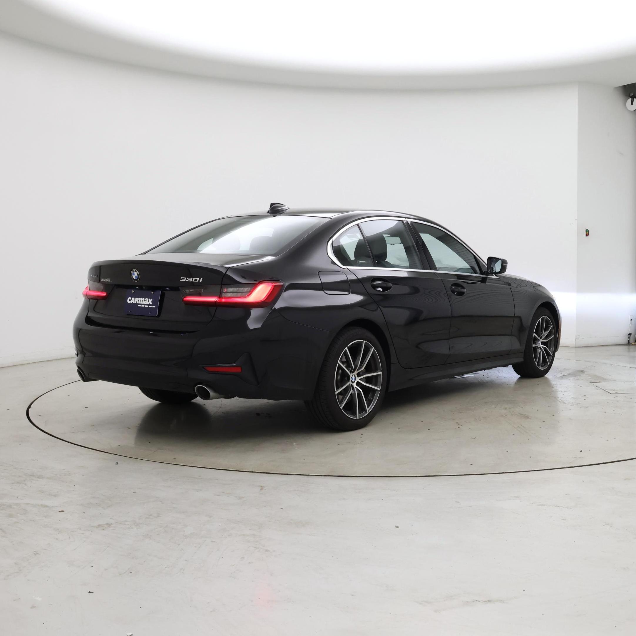Thumbnail: 2019 BMW 3 Series - 8