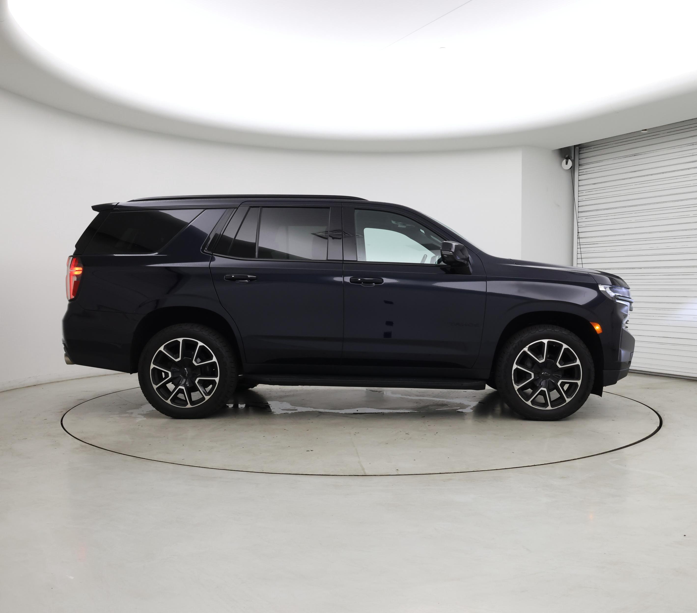 Thumbnail: 2022 Chevrolet Tahoe - 7