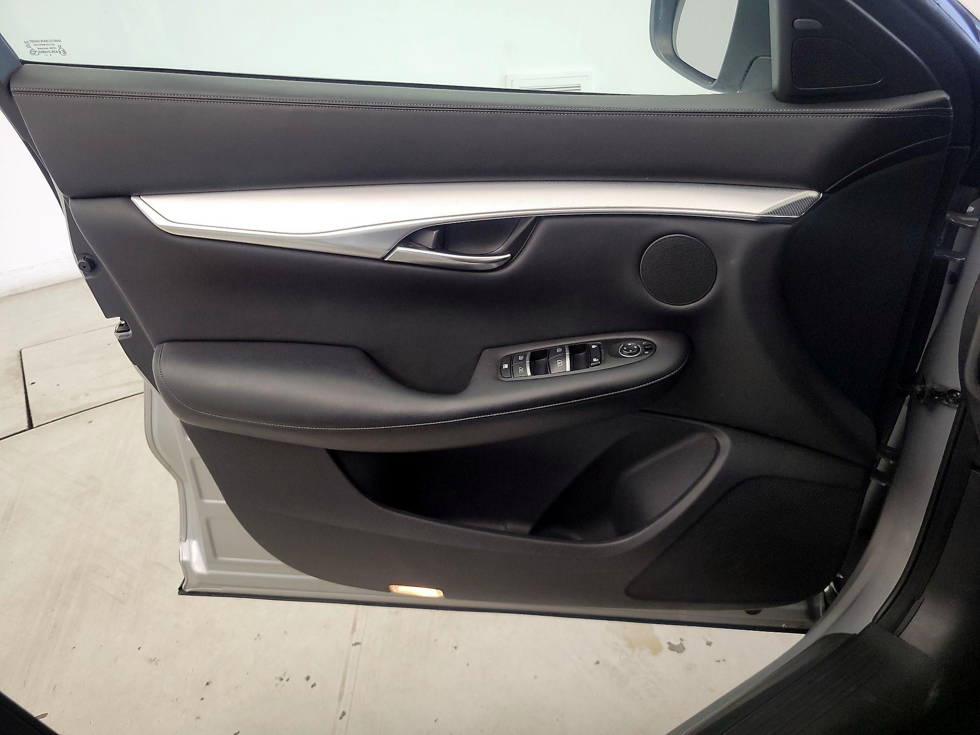 Thumbnail: 2021 INFINITI QX50 - 12