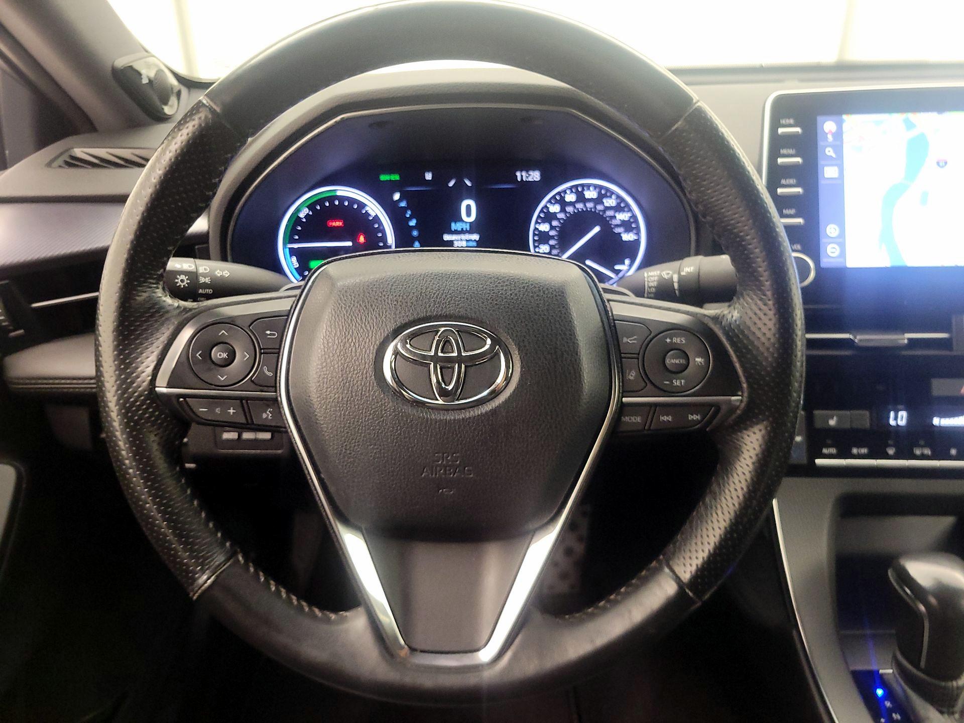 Thumbnail: 2022 Toyota Avalon - 10