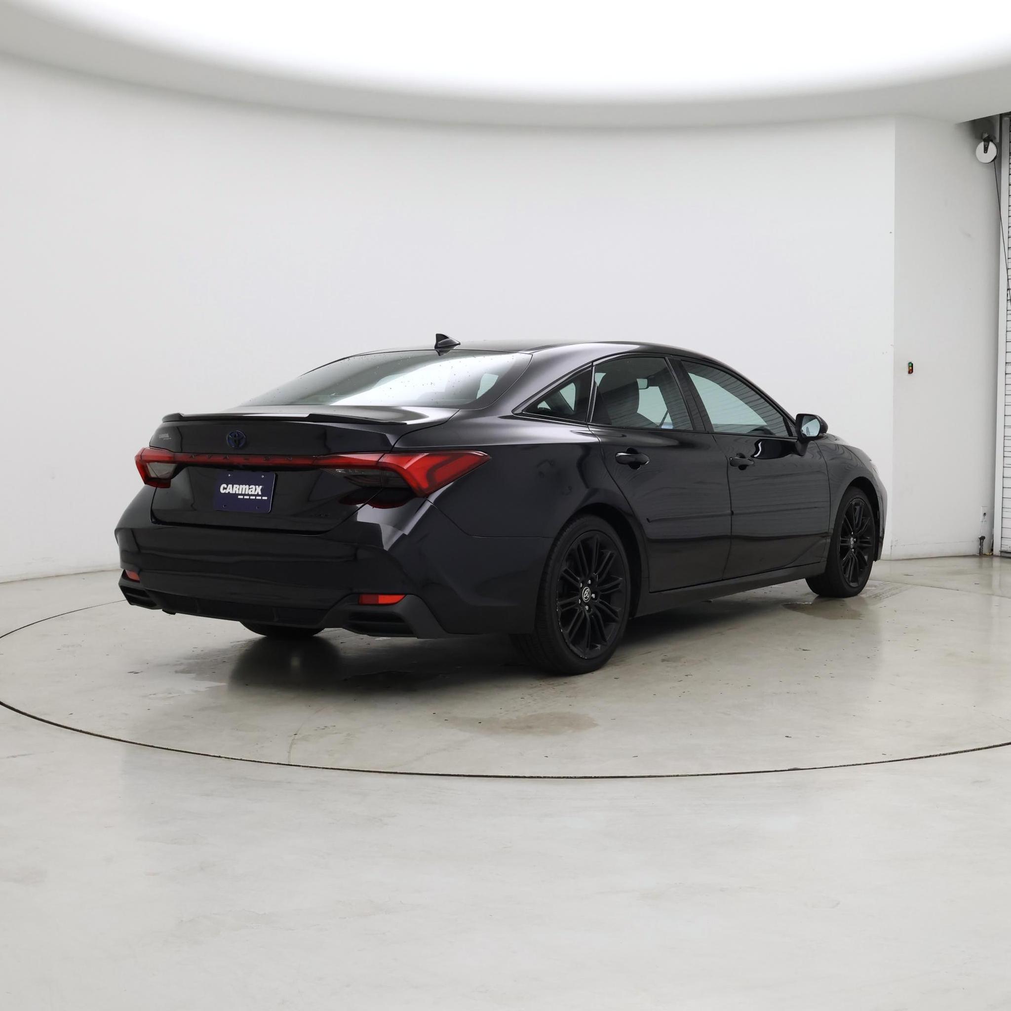 Thumbnail: 2022 Toyota Avalon - 8