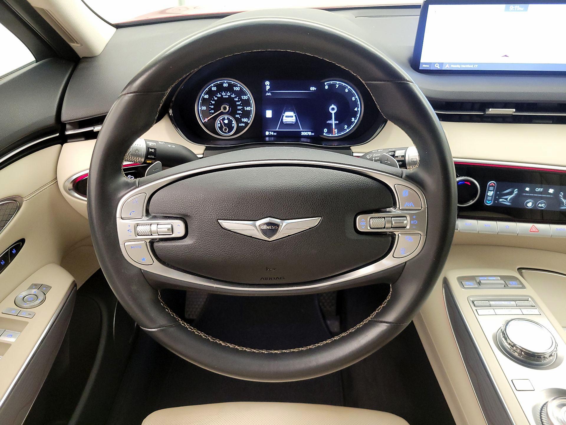Thumbnail: 2023 Genesis GV70 - 10