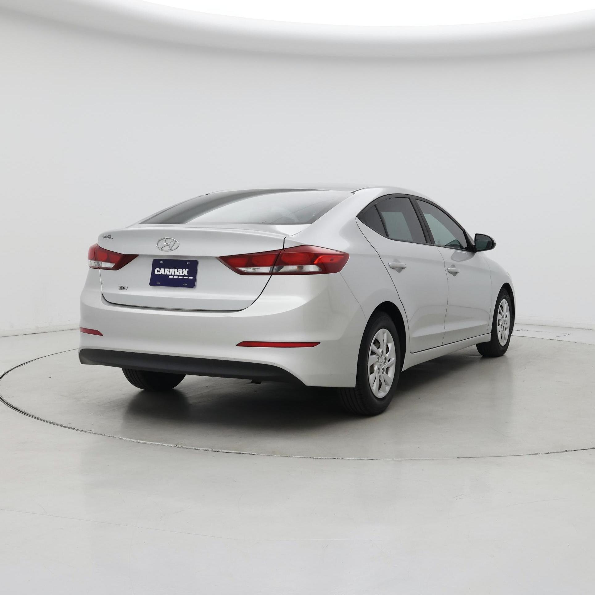 Thumbnail: 2018 Hyundai Elantra - 8