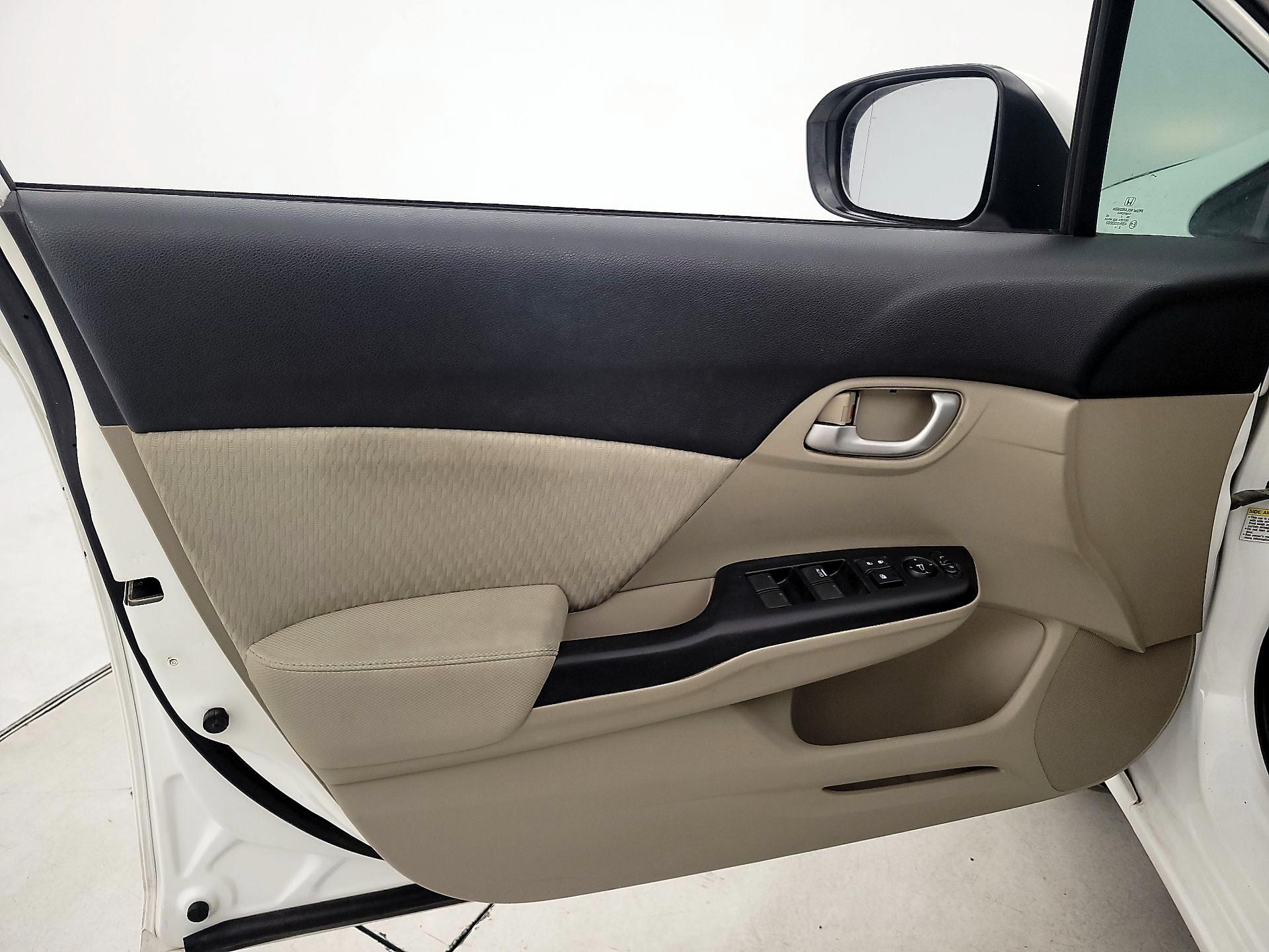 Thumbnail: 2014 Honda Civic - 12