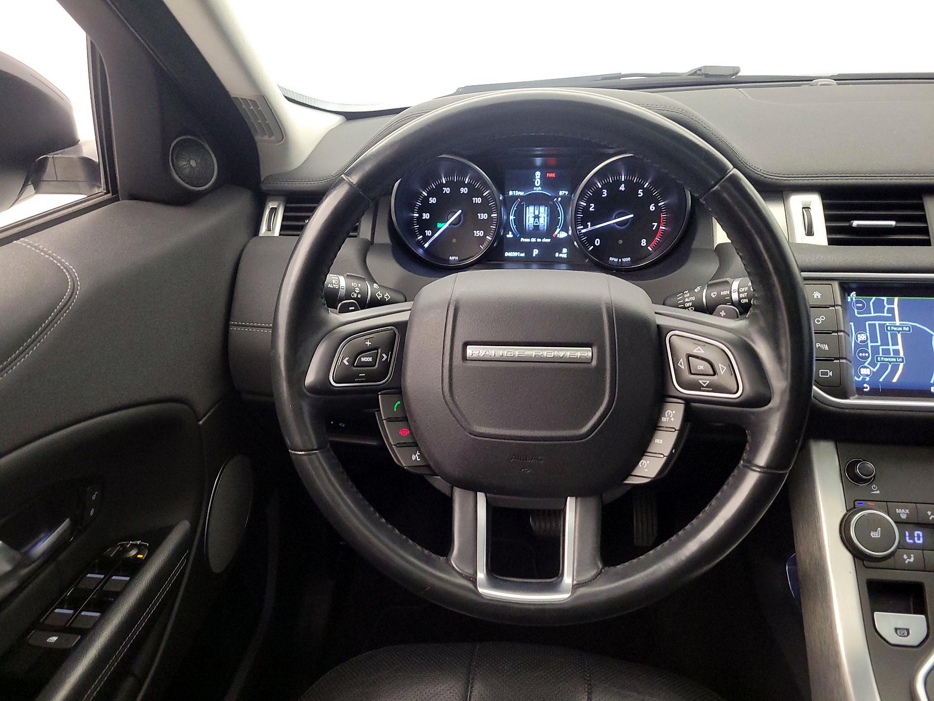 Thumbnail: 2017 Land Rover Range Rover Evoque - 10