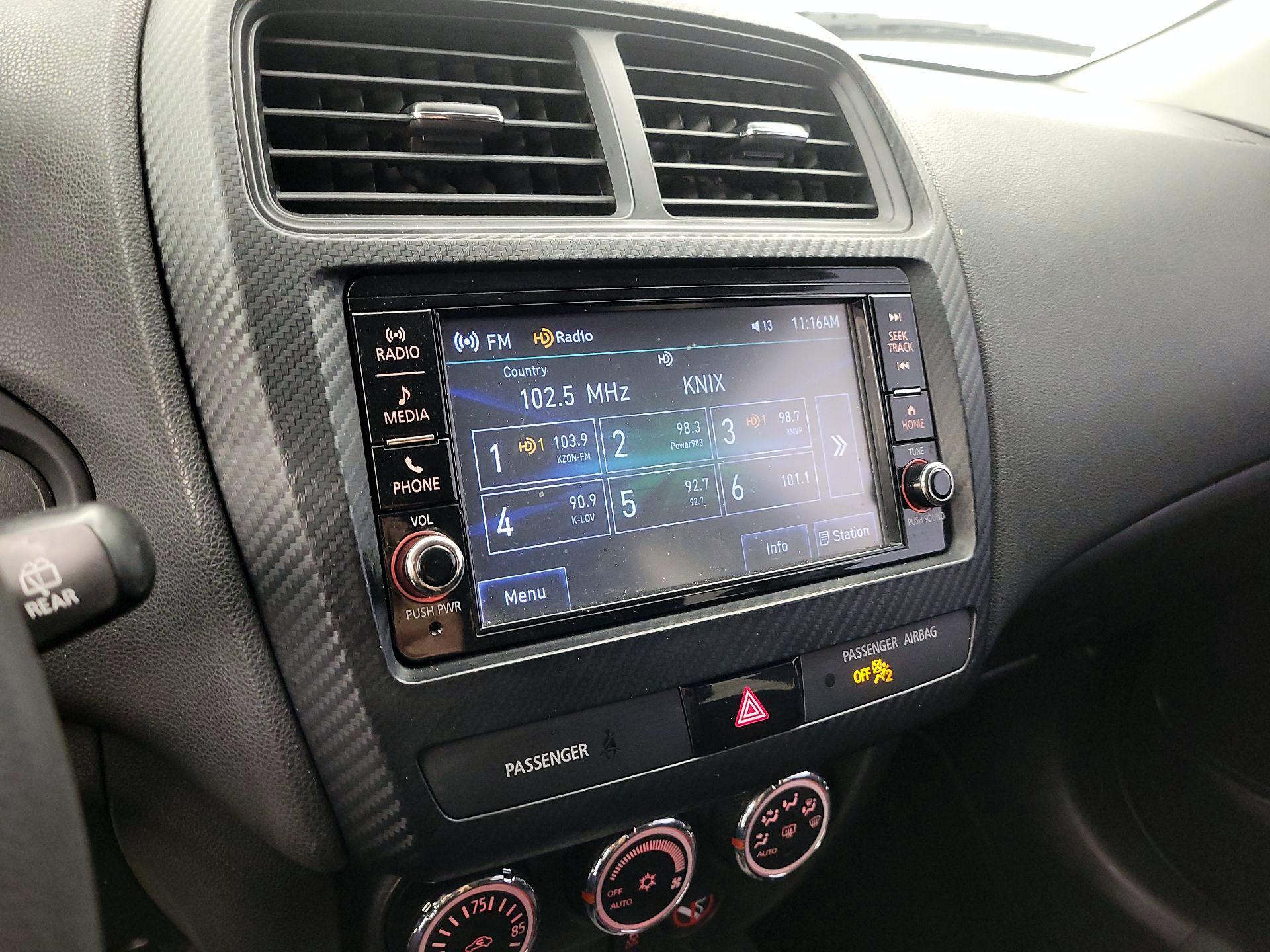 Thumbnail: 2018 Mitsubishi Outlander Sport - 14