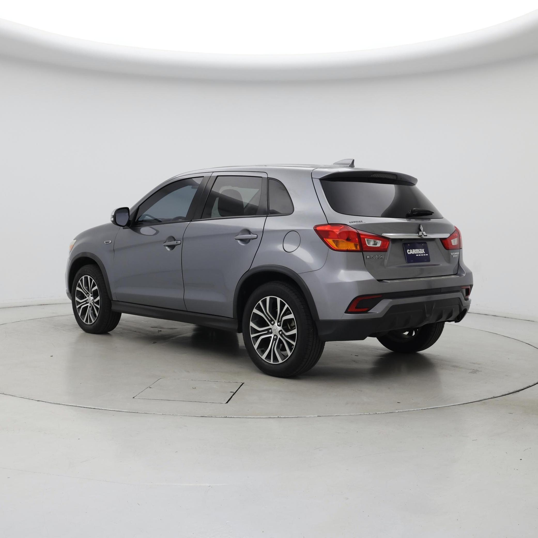 Thumbnail: 2018 Mitsubishi Outlander Sport - 2