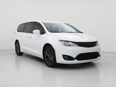 2020 Chrysler Pacifica Touring -
                  Gilbert, AZ
