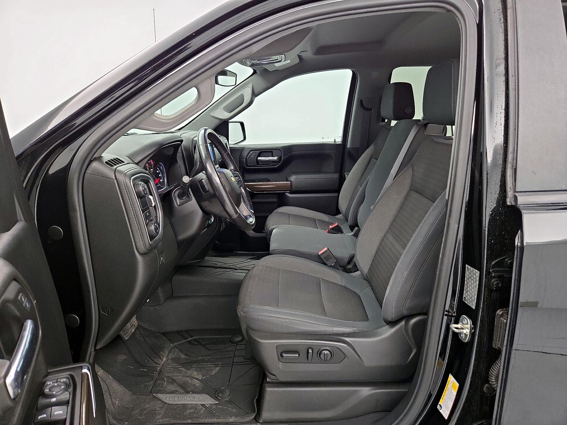 Thumbnail: 2019 Chevrolet Silverado 1500 - 11