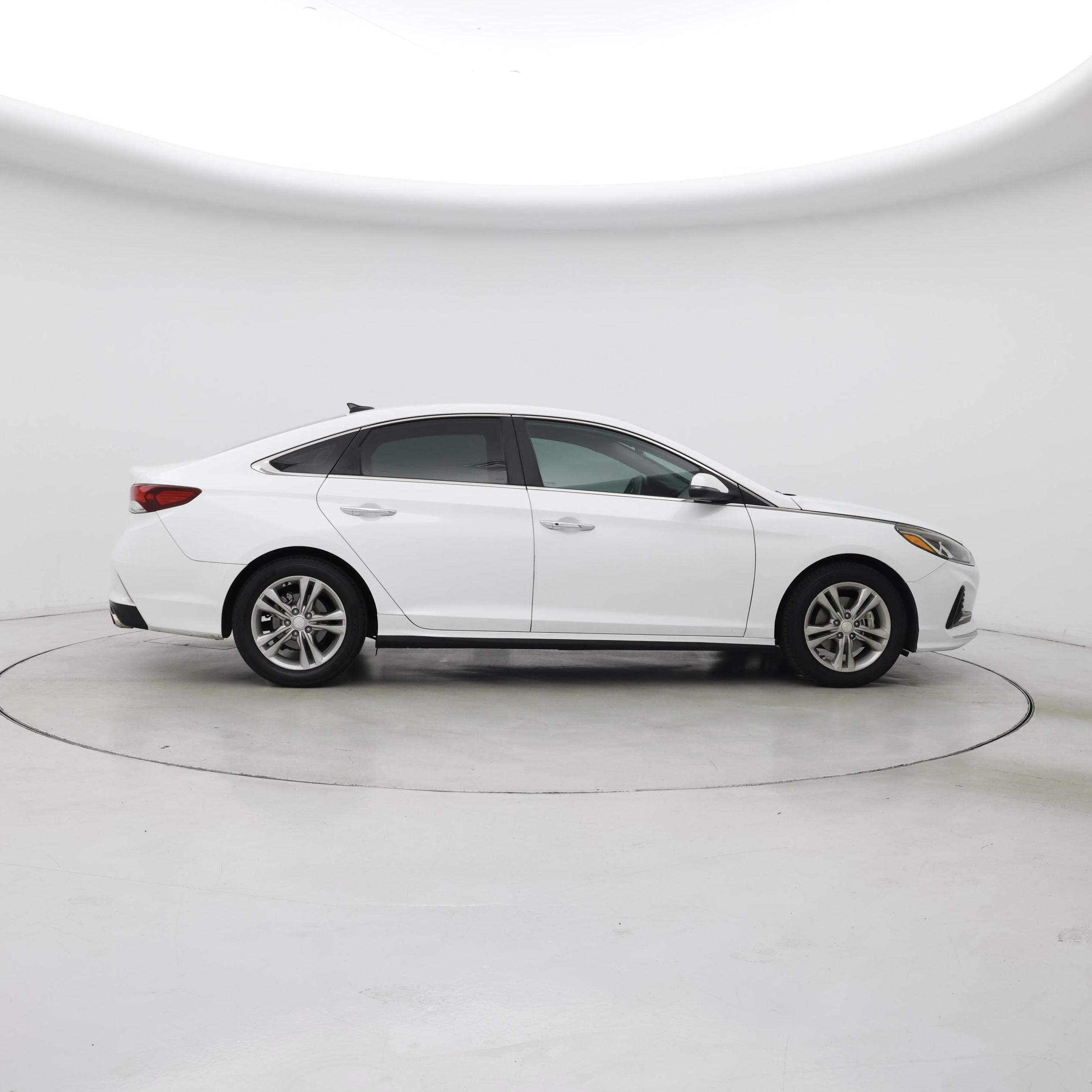 Thumbnail: 2018 Hyundai Sonata - 7