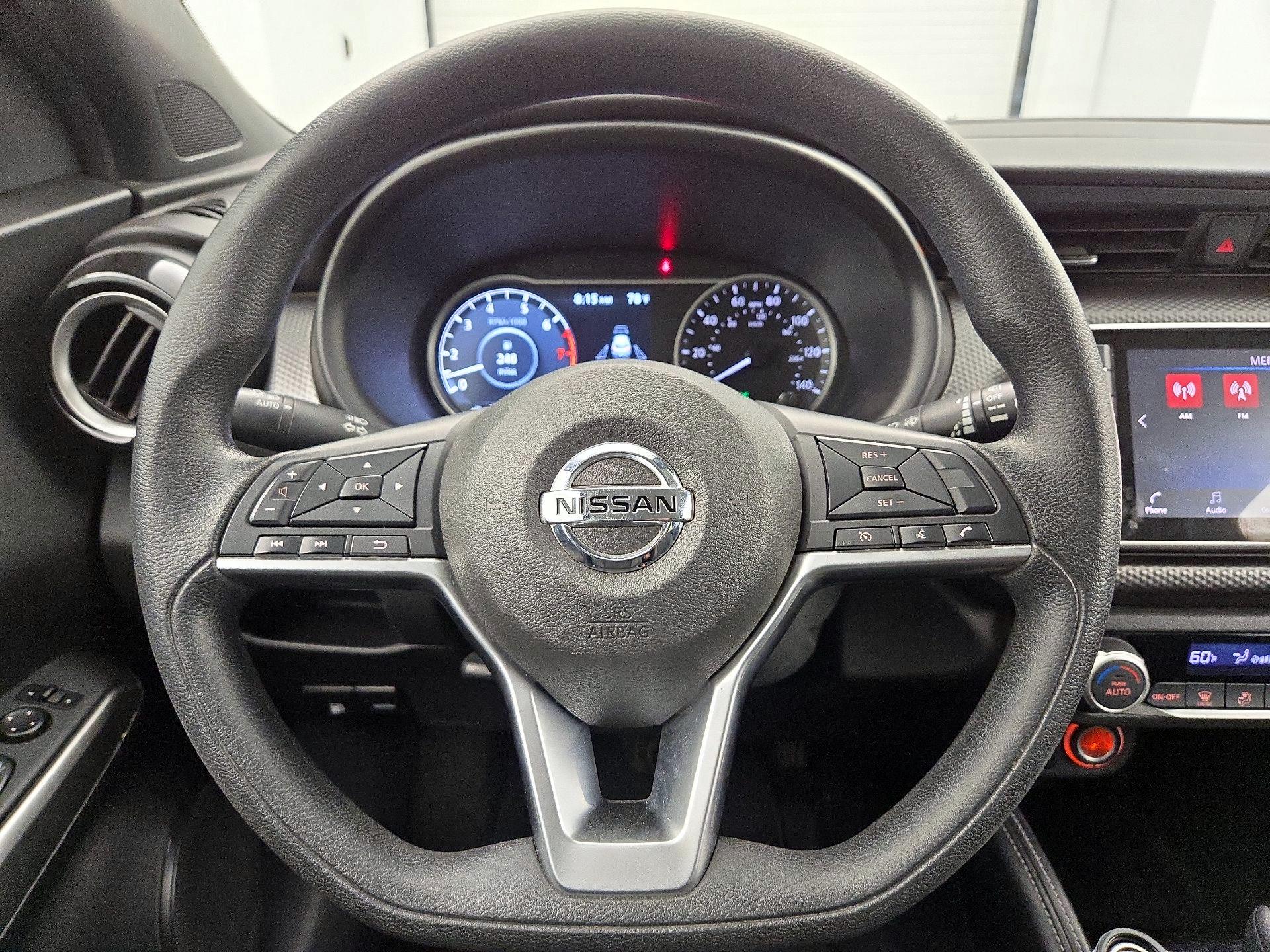 Thumbnail: 2020 Nissan Kicks - 10