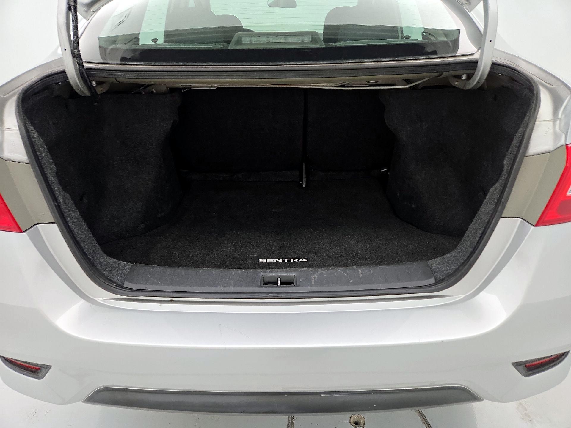 Thumbnail: 2018 Nissan Sentra - 20