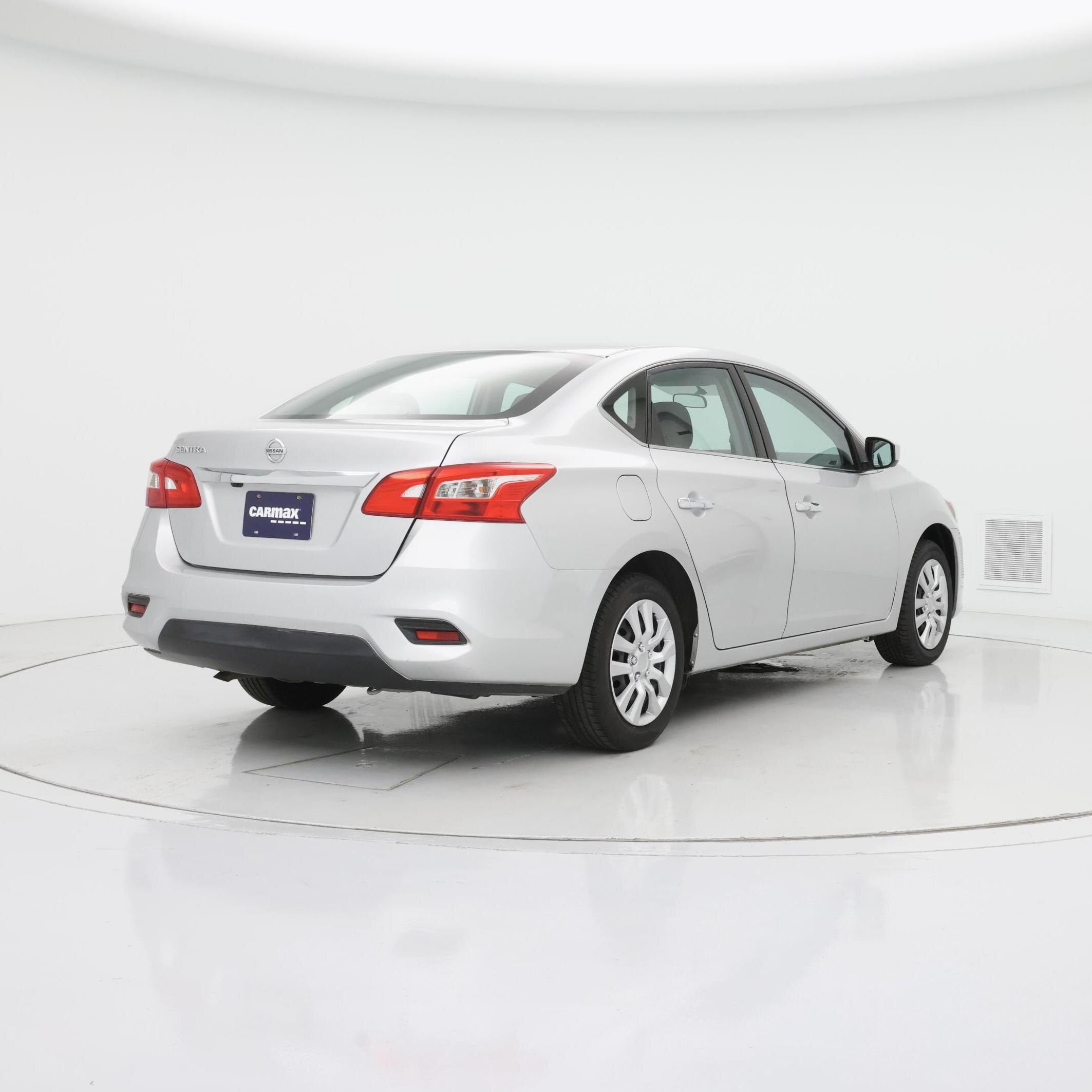 Thumbnail: 2018 Nissan Sentra - 8