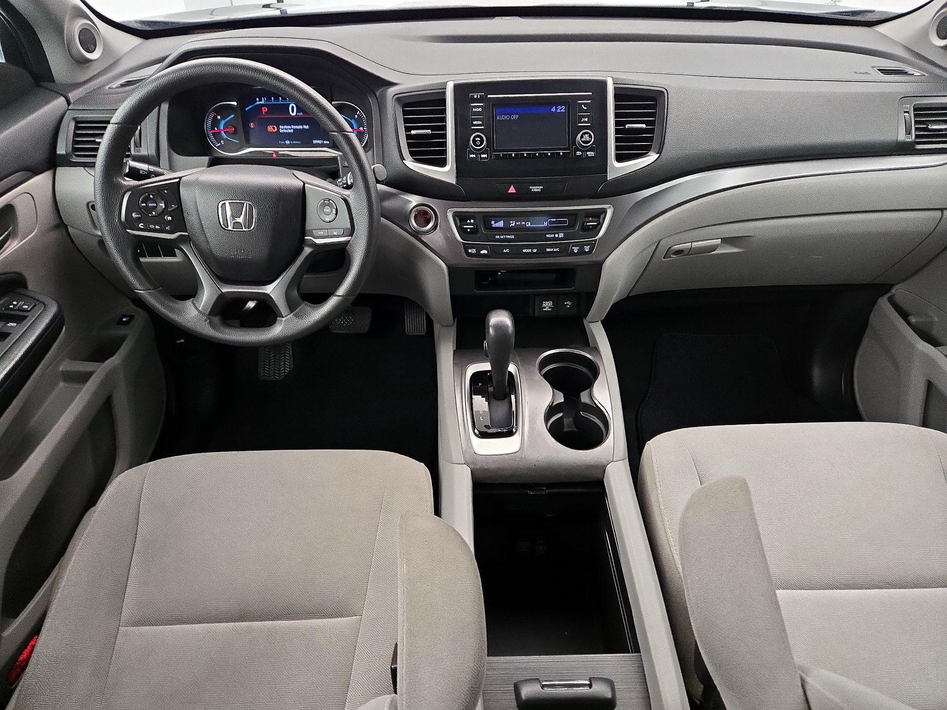 Thumbnail: 2020 Honda Pilot - 9
