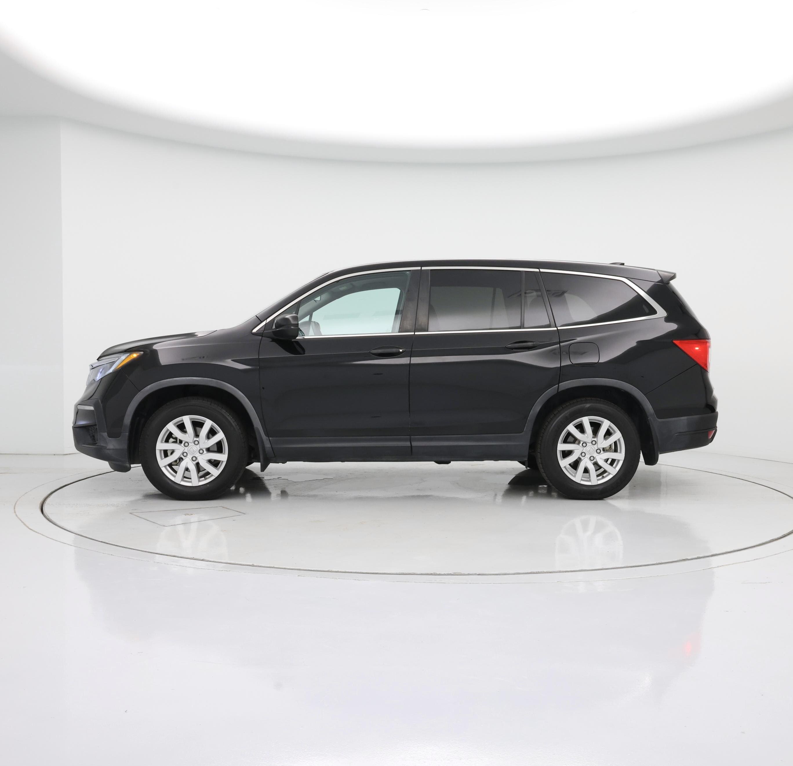 Thumbnail: 2020 Honda Pilot - 2