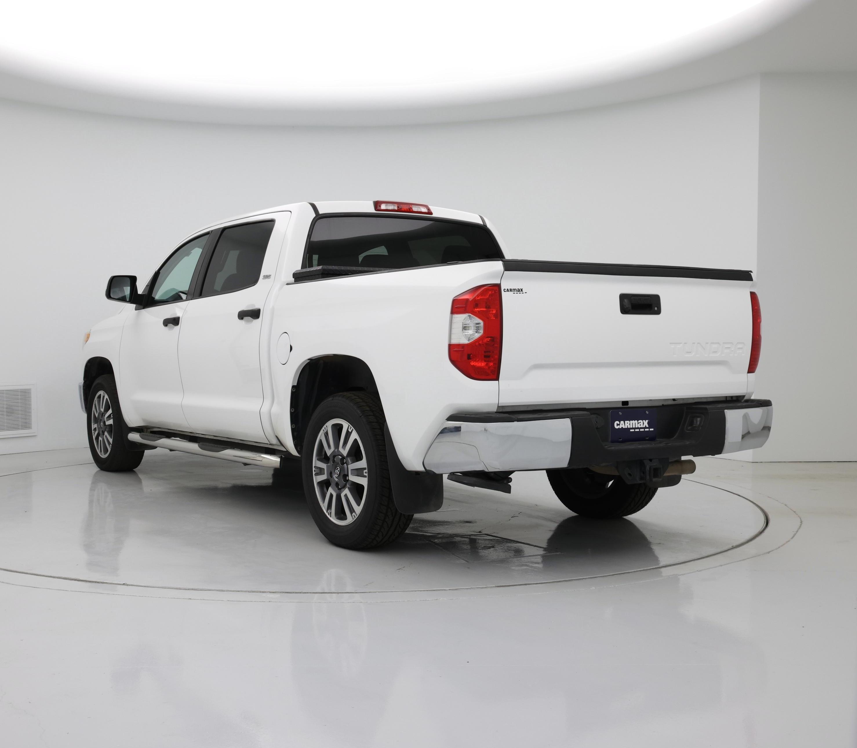 Thumbnail: 2017 Toyota Tundra - 2