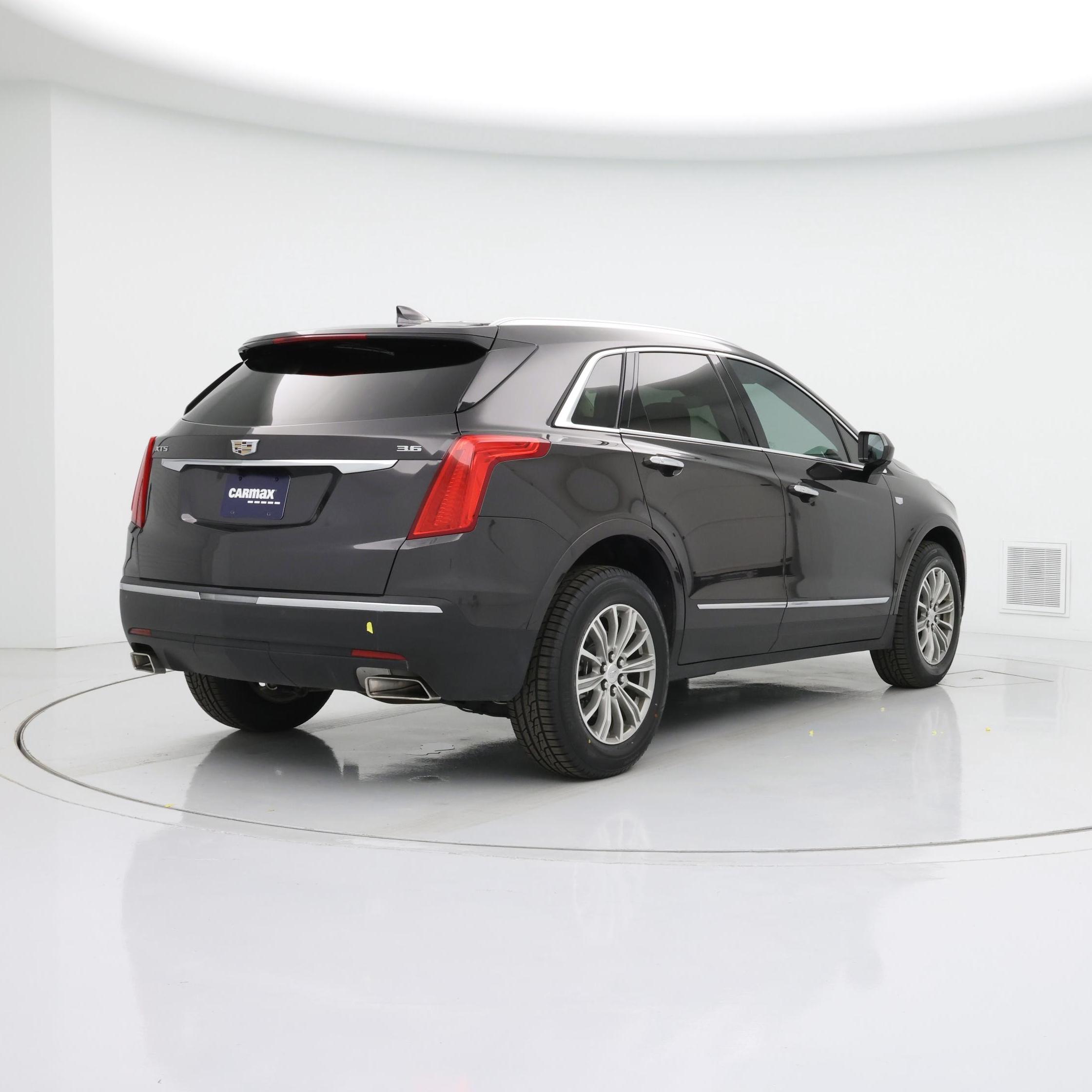 Thumbnail: 2018 Cadillac XT5 - 8