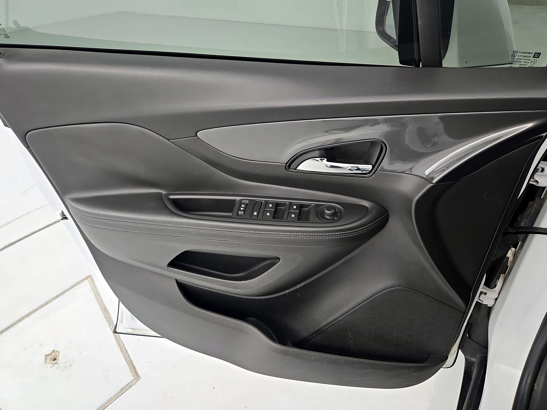 Thumbnail: 2017 Buick Encore - 12