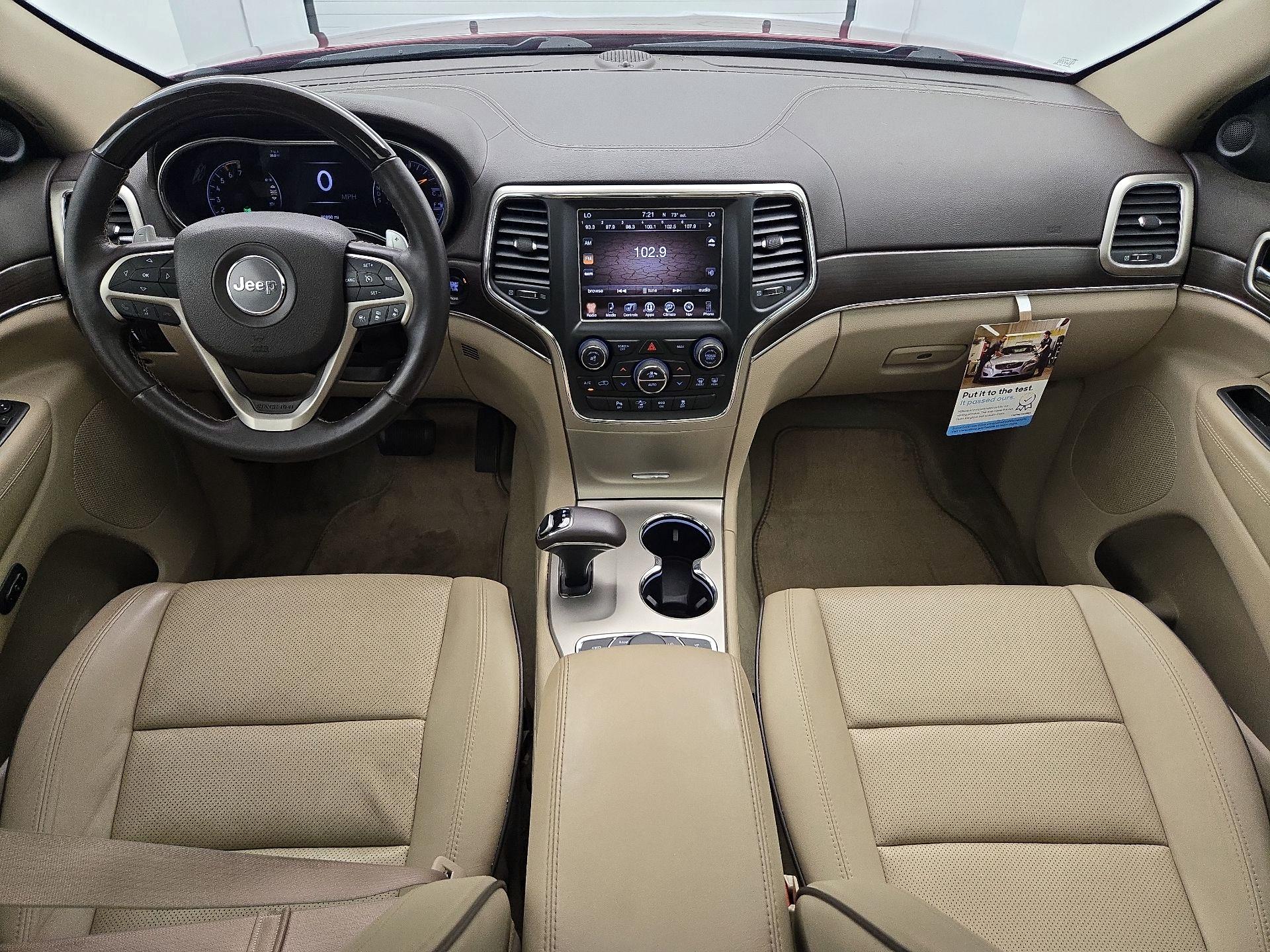 Thumbnail: 2015 Jeep Grand Cherokee - 9