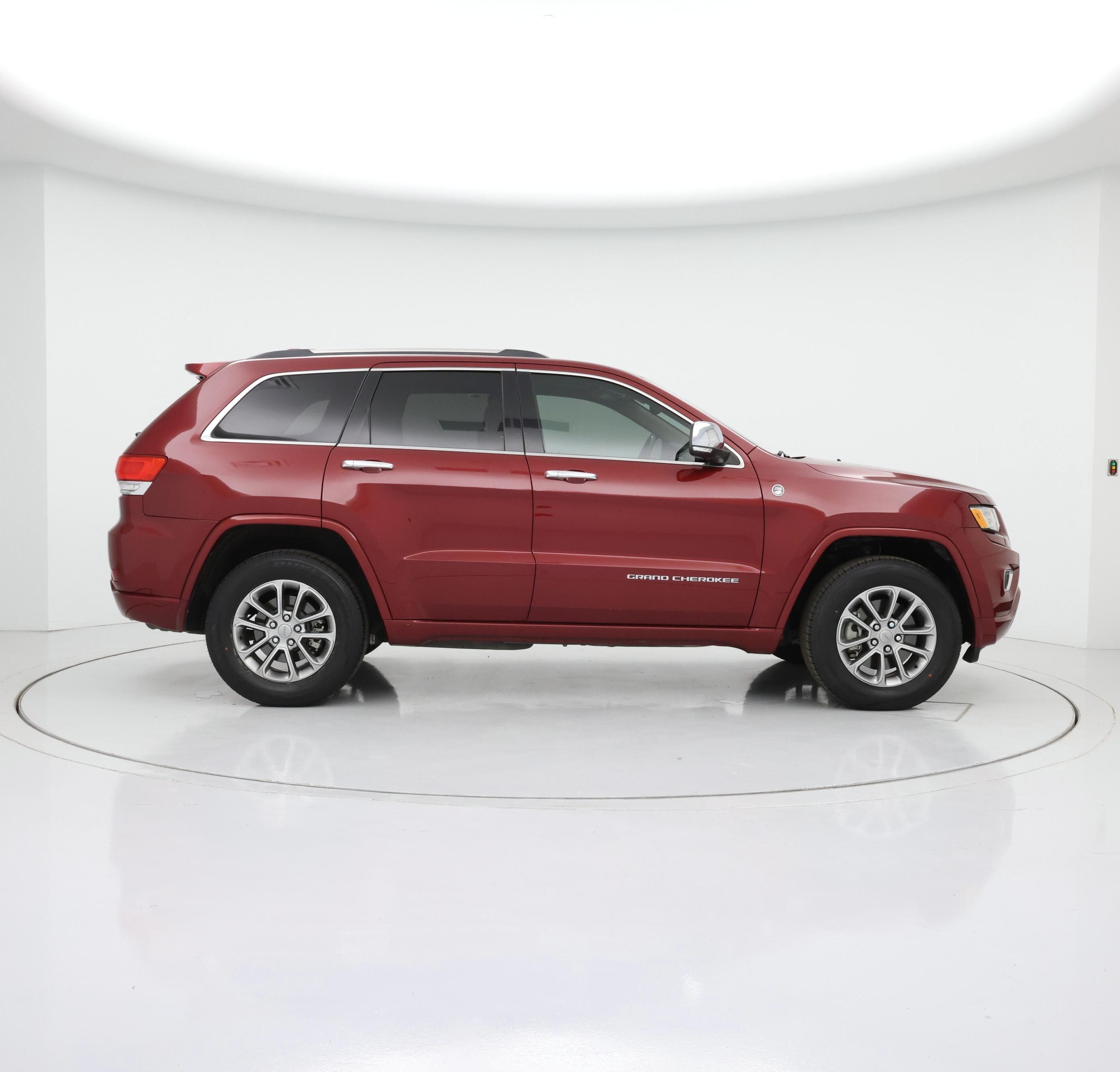 Thumbnail: 2015 Jeep Grand Cherokee - 7