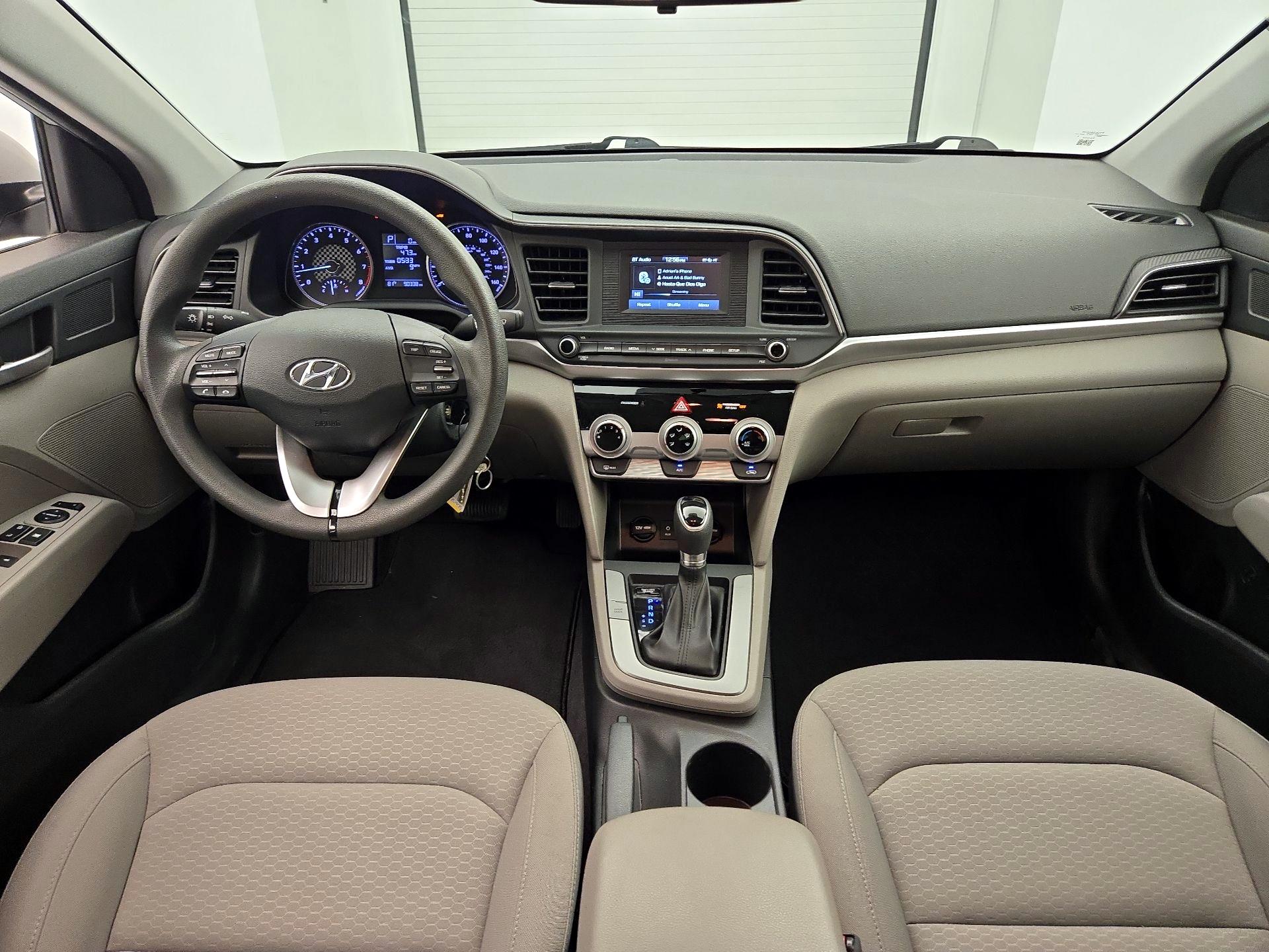 Thumbnail: 2019 Hyundai Elantra - 9