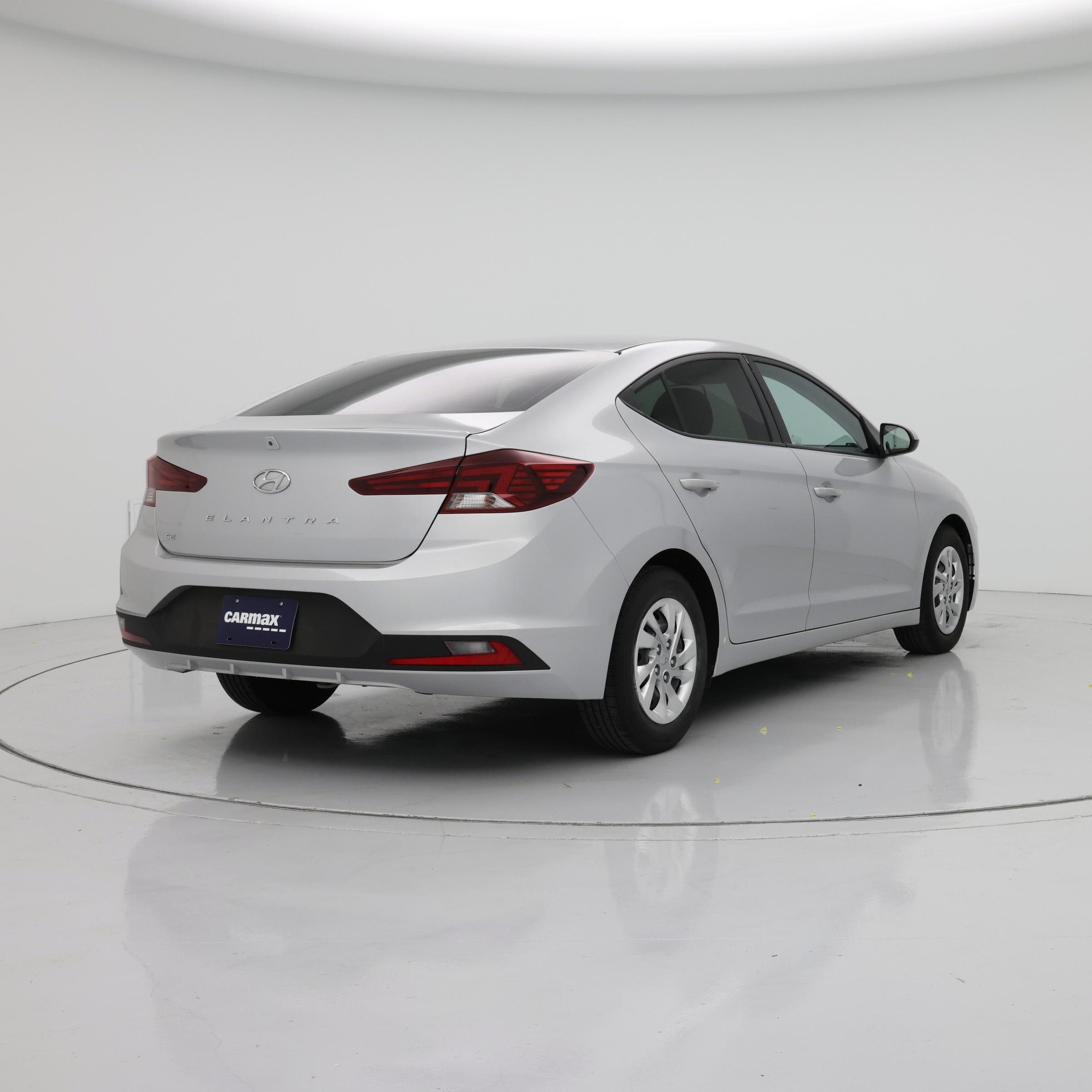 Thumbnail: 2019 Hyundai Elantra - 8